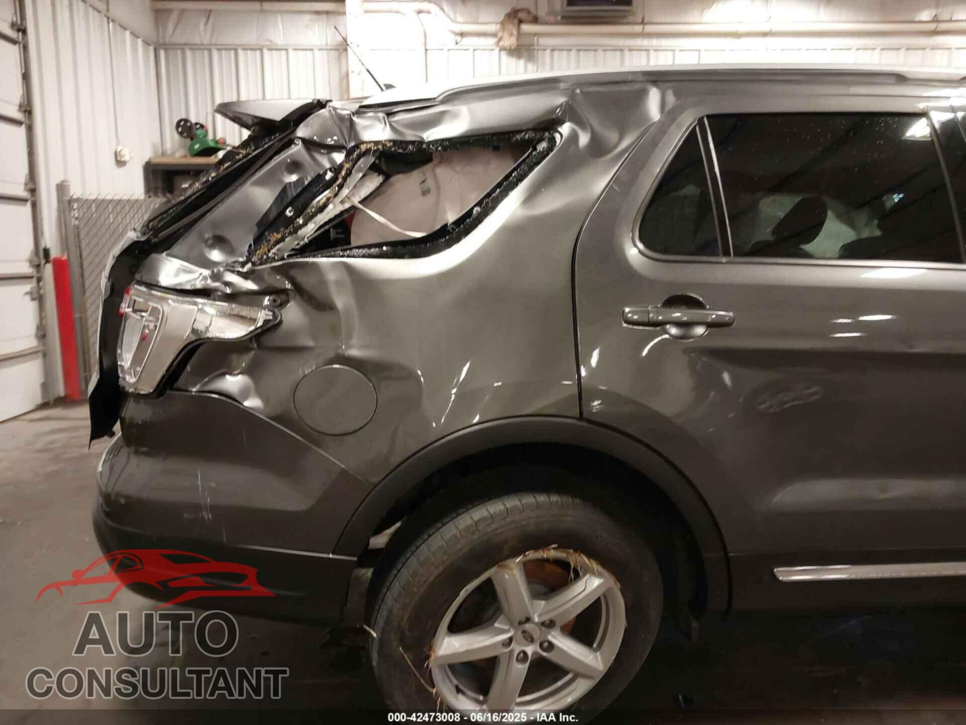 FORD EXPLORER 2018 - 1FM5K7D82JGB86489
