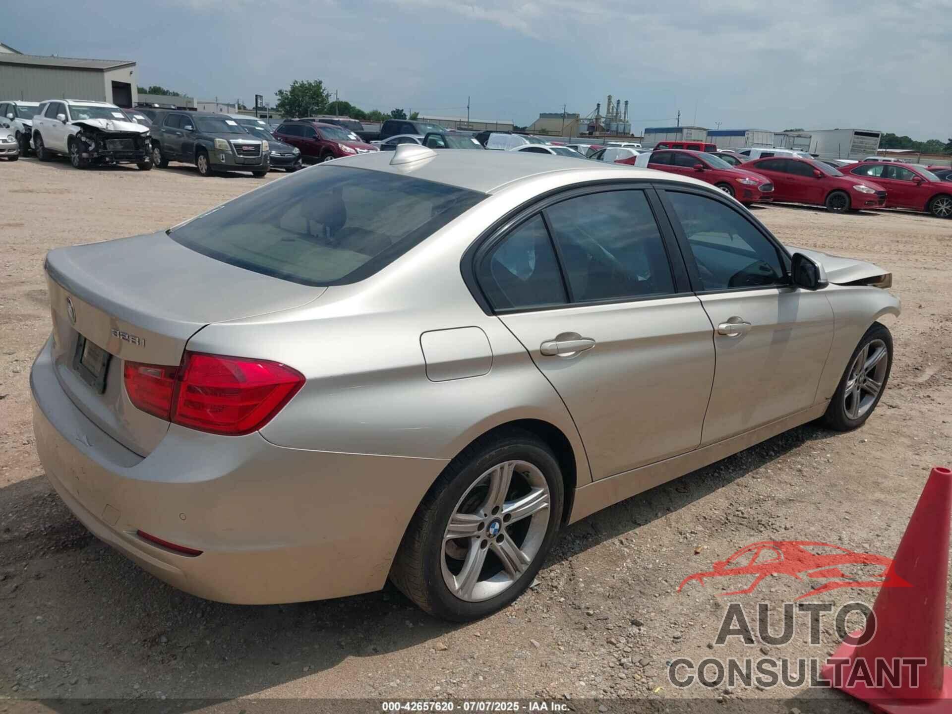 BMW 328 2015 - WBA3A5G5XFNS91401