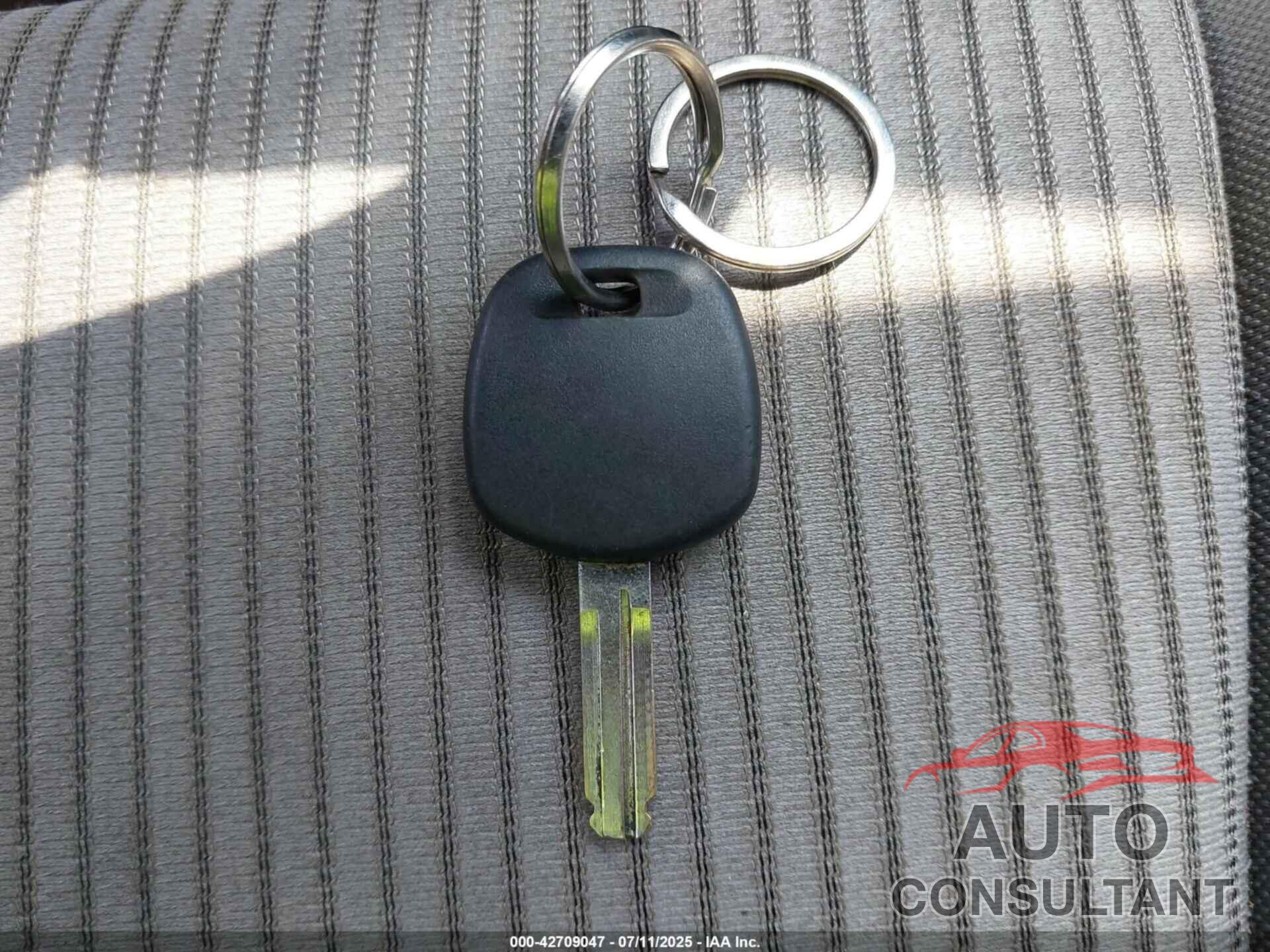 TOYOTA RAV4 2015 - 2T3ZFREV5FW172981