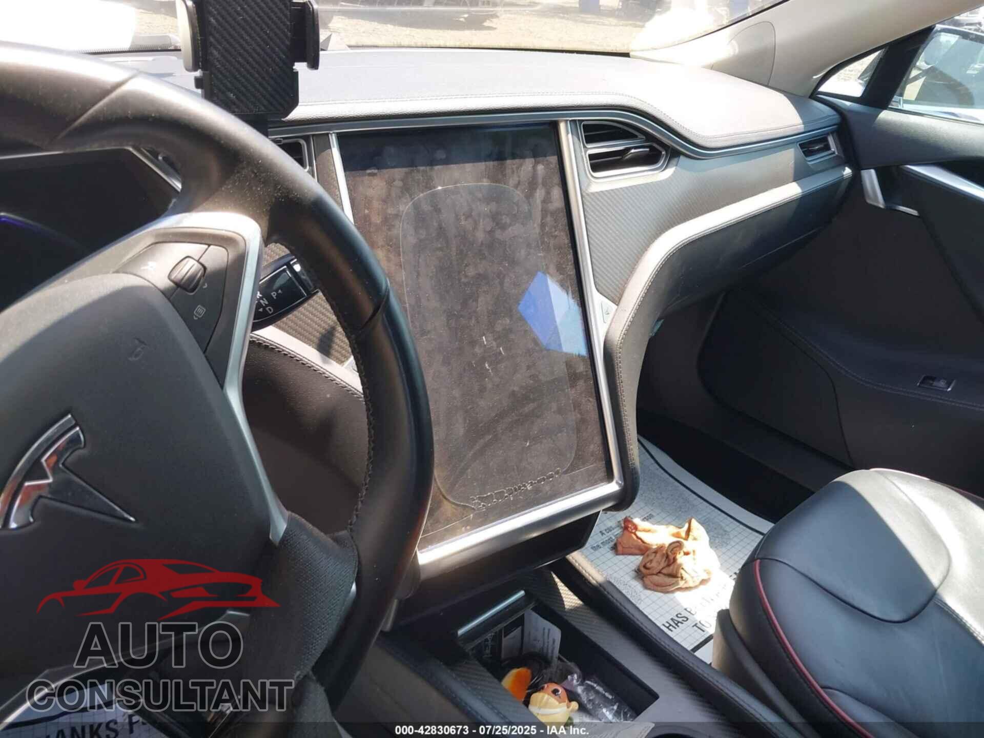 TESLA MODEL S 2014 - 5YJSA1H16EFP30464