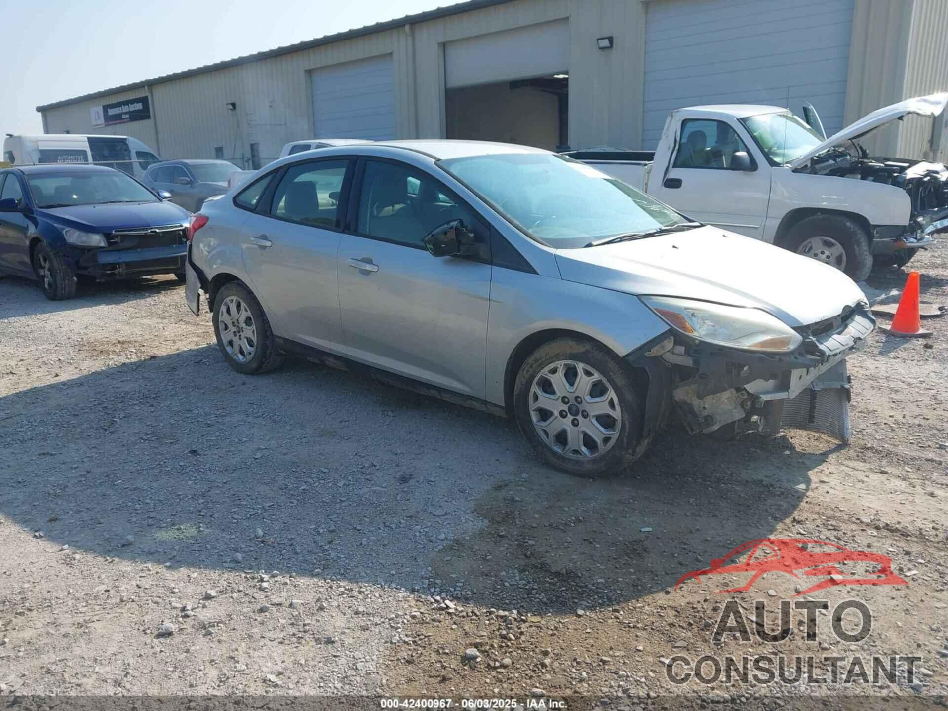 FORD FOCUS 2012 - 1FAHP3F21CL377518