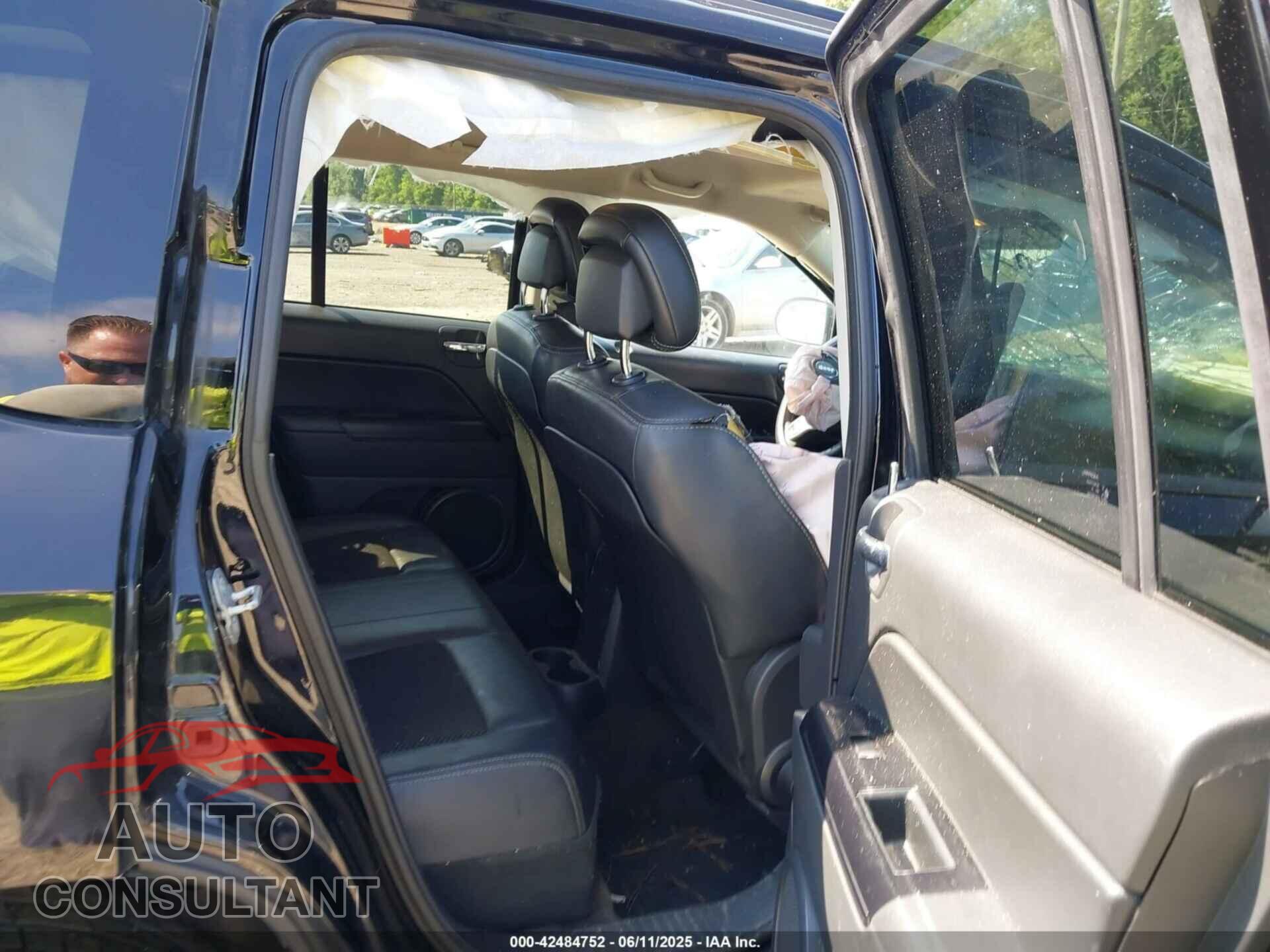 JEEP COMPASS 2014 - 1C4NJCBA7ED730224