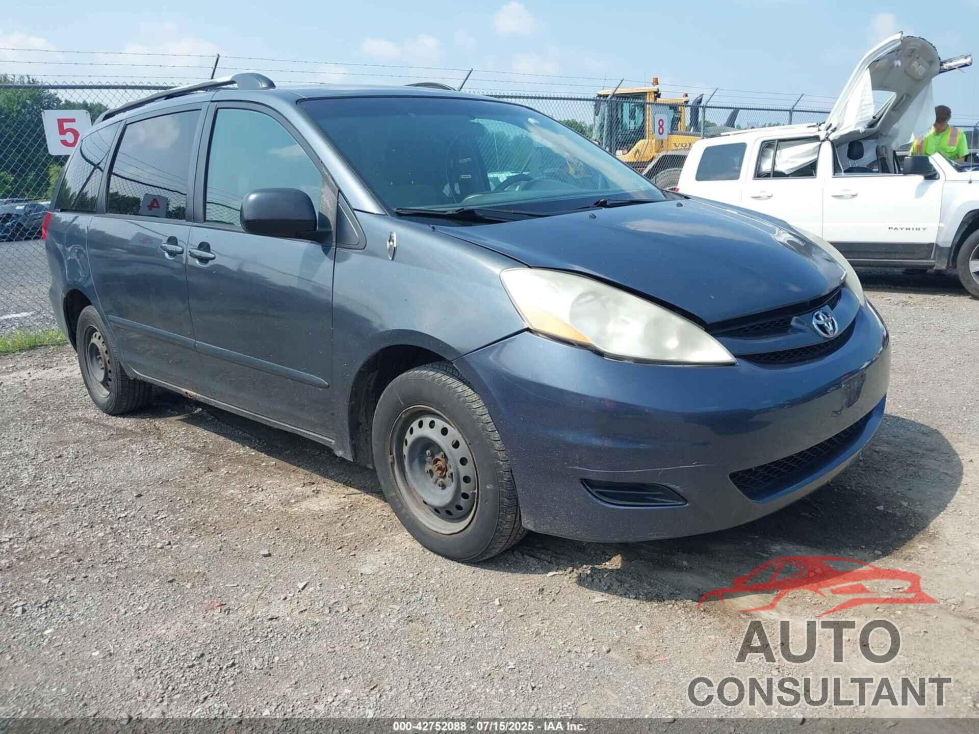 TOYOTA SIENNA 2009 - 5TDZK23C99S262922