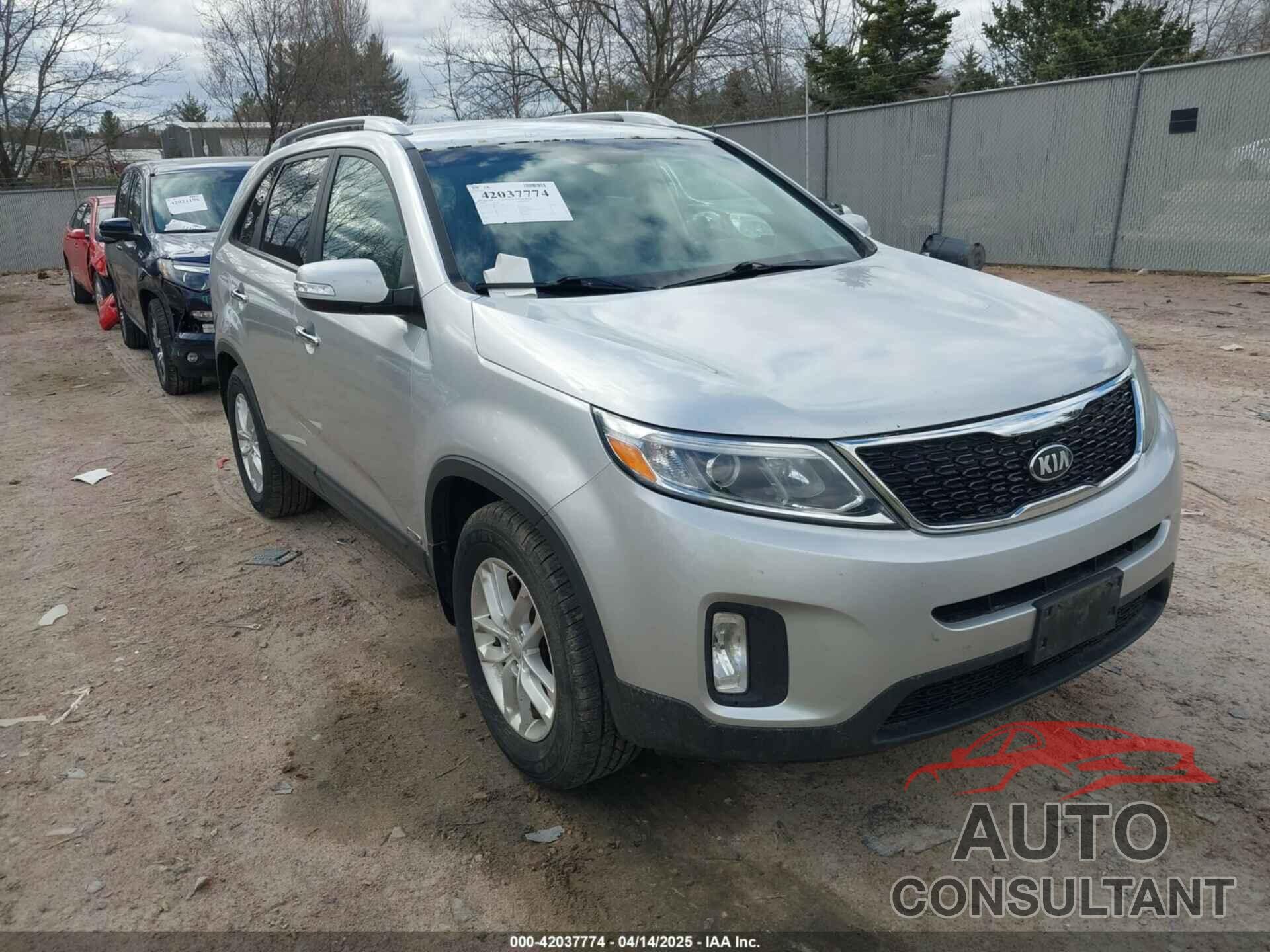 KIA SORENTO 2014 - 5XYKTCA62EG522196