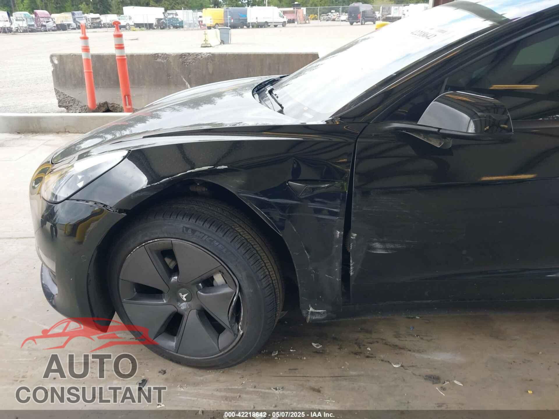 TESLA MODEL 3 2021 - 5YJ3E1EB4MF002436