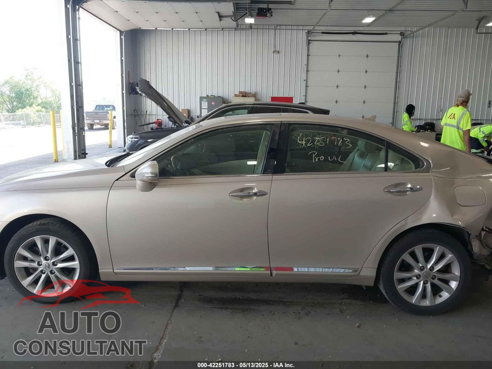 LEXUS ES 2012 - JTHBK1EG4C2509885