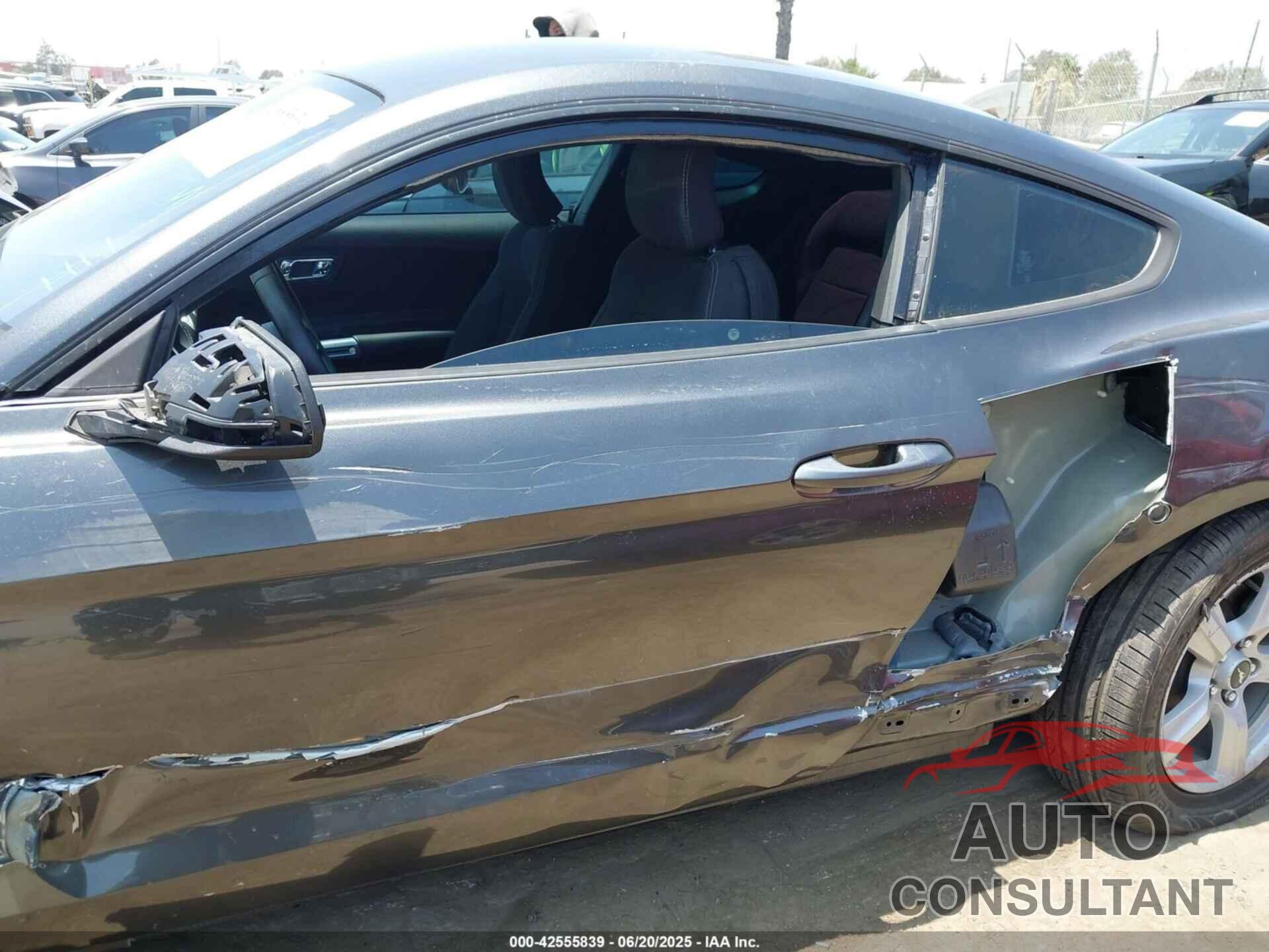 FORD MUSTANG 2016 - 1FA6P8AMXG5202711