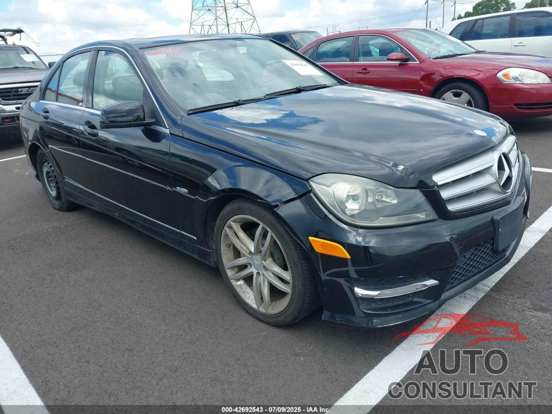 MERCEDES-BENZ C 250 2012 - WDDGF4HB1CR199088