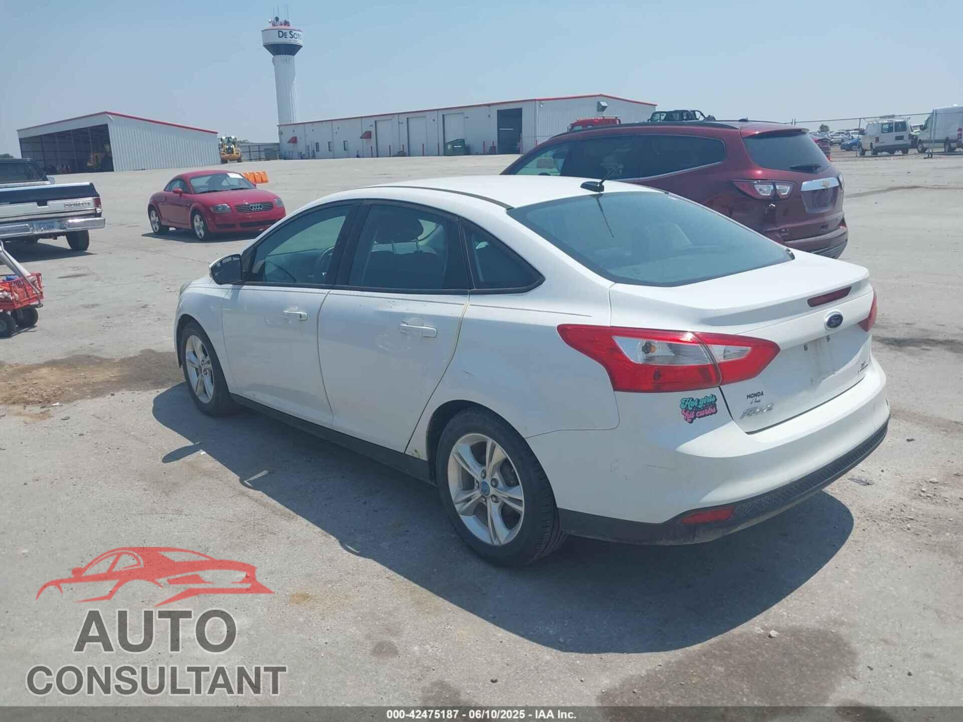 FORD FOCUS 2014 - 1FADP3F22EL166507