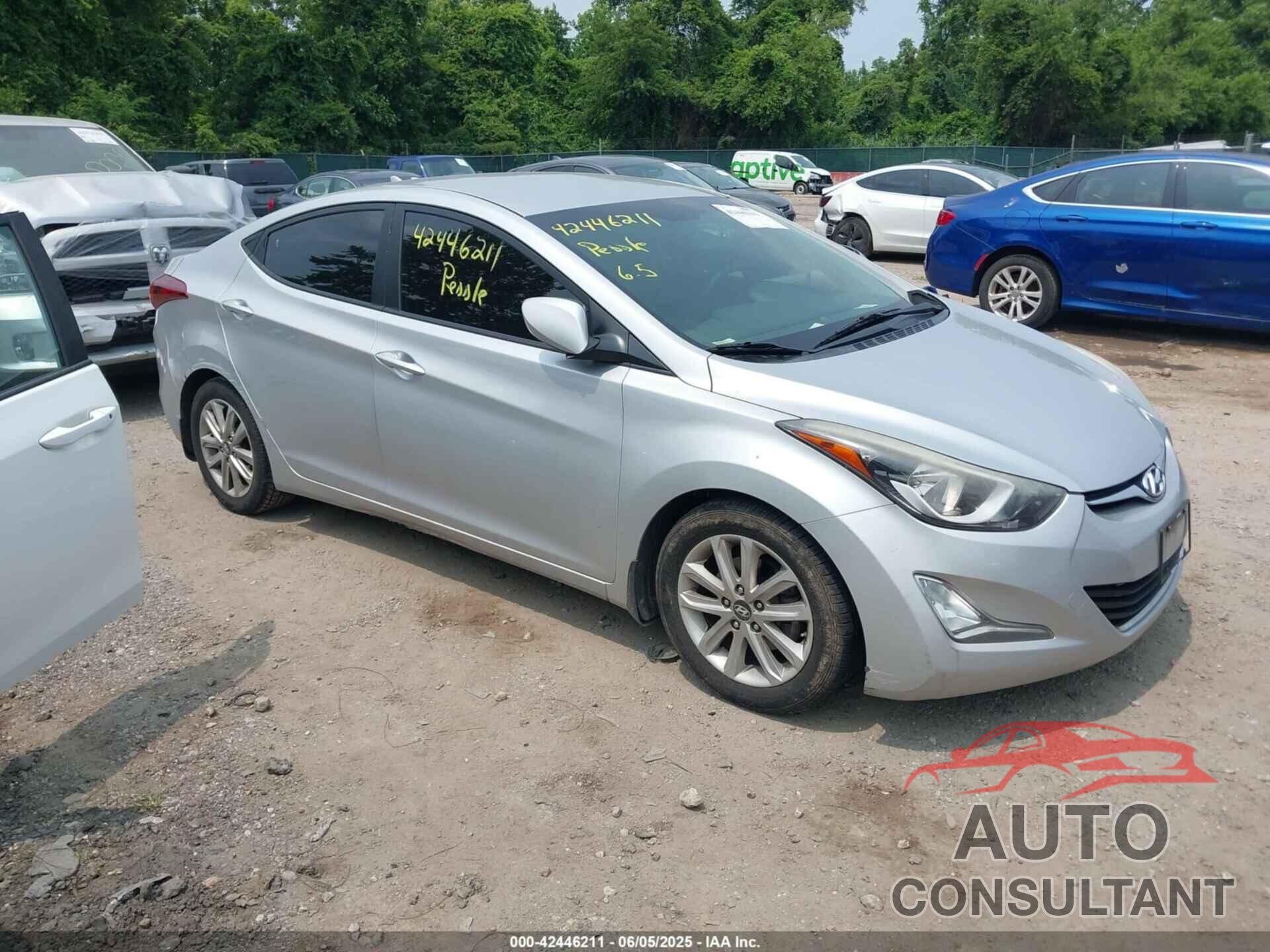 HYUNDAI ELANTRA 2015 - KMHDH4AE3FU229460