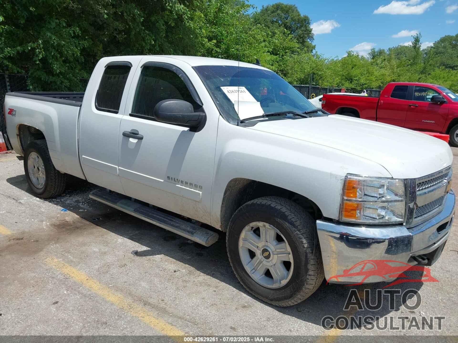 CHEVROLET SILVERADO 1500 2013 - 1GCRKSE79DZ204767