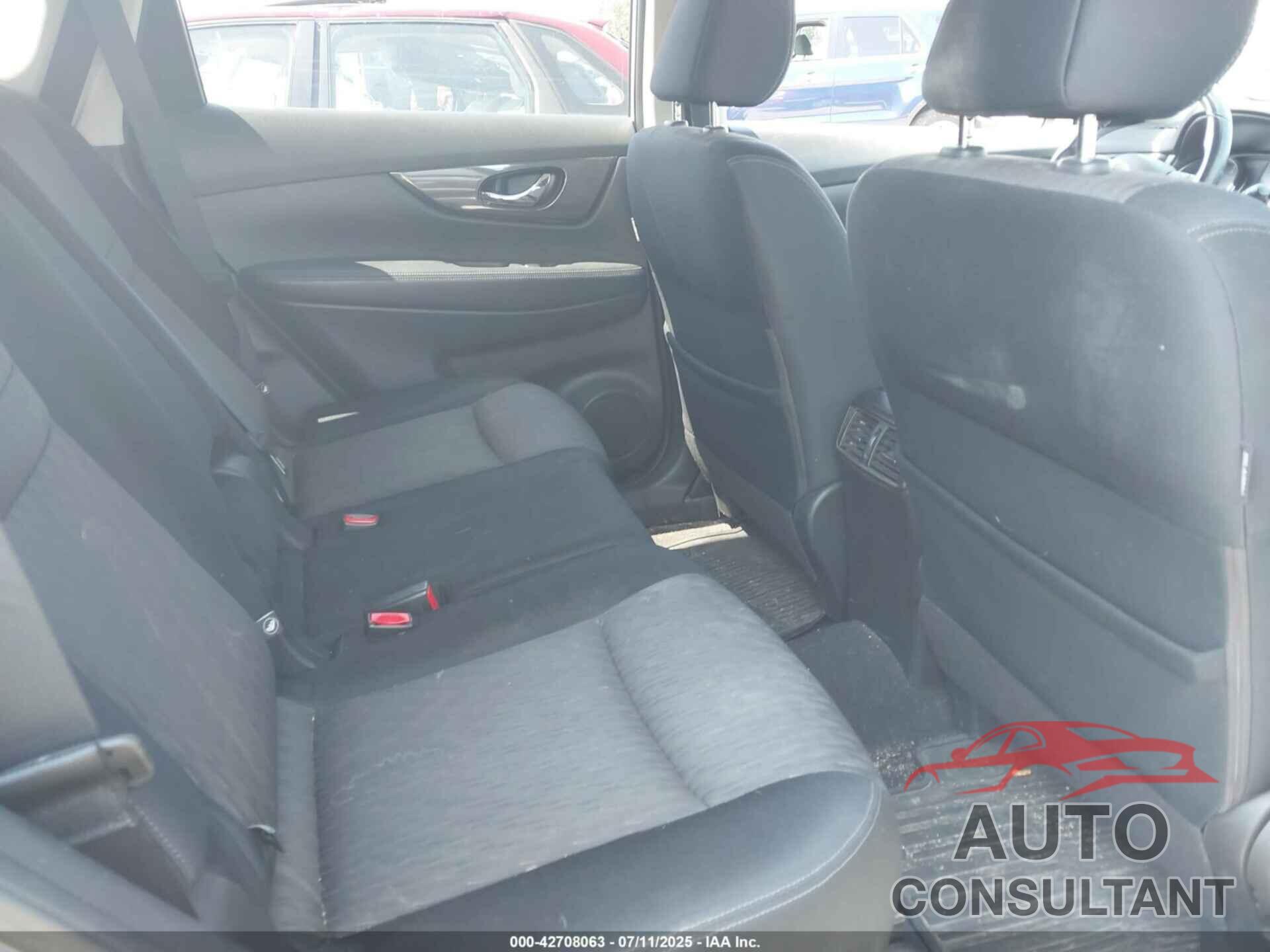 NISSAN ROGUE 2017 - JN8AT2MT4HW391811