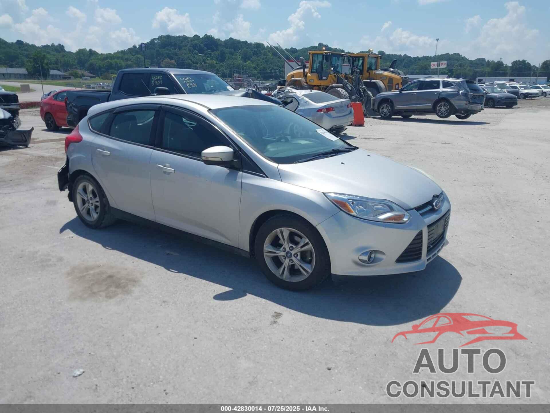 FORD FOCUS 2012 - 1FAHP3K29CL320926