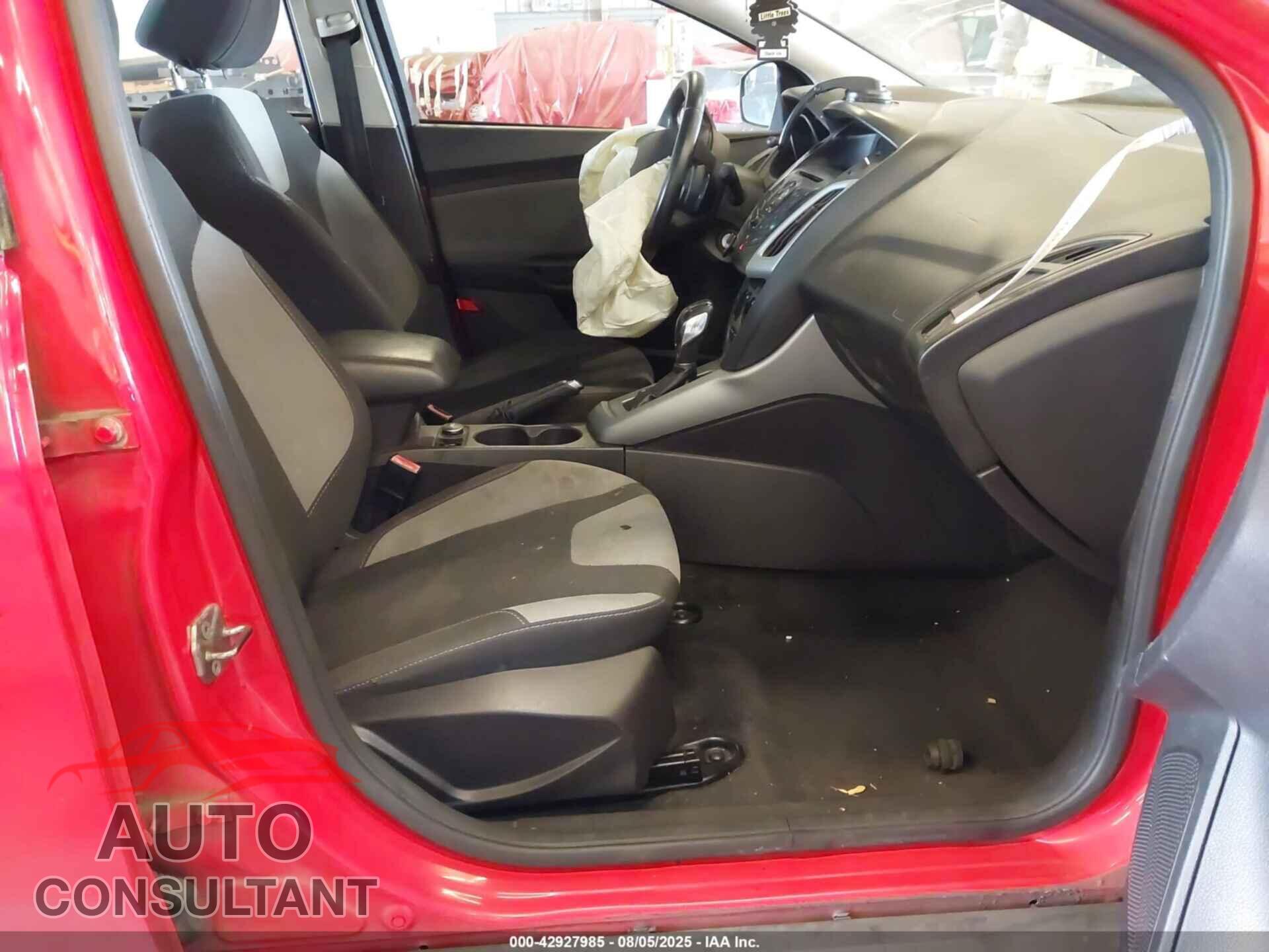FORD FOCUS 2012 - 1FAHP3F2XCL416221
