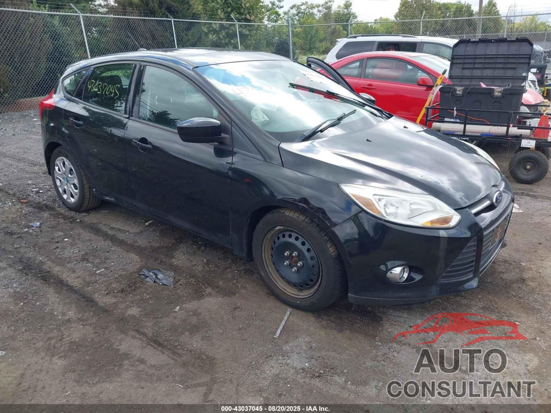 FORD FOCUS 2012 - 1FAHP3K22CL117120