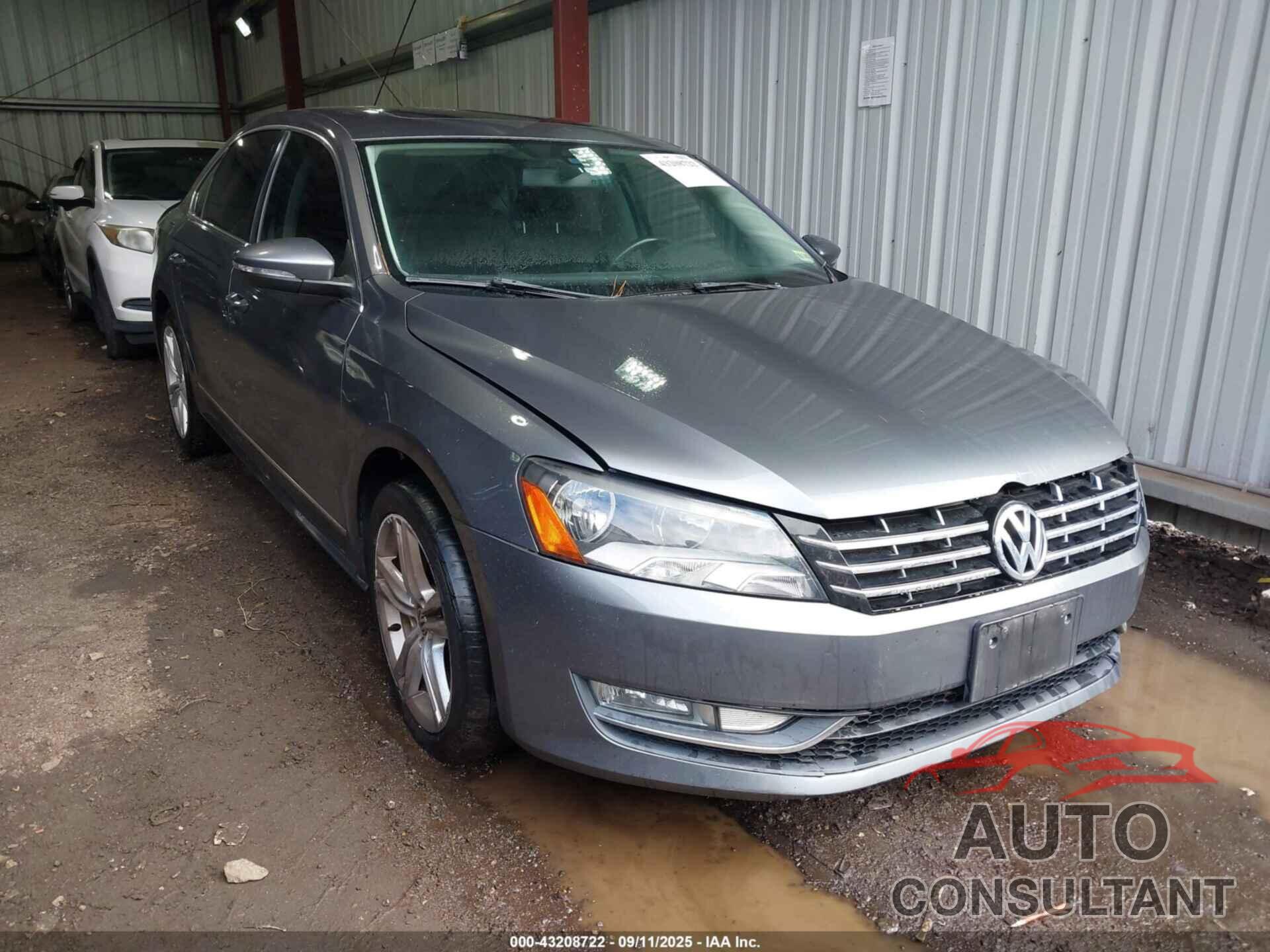 VOLKSWAGEN PASSAT 2012 - 1VWCN7A33CC071435