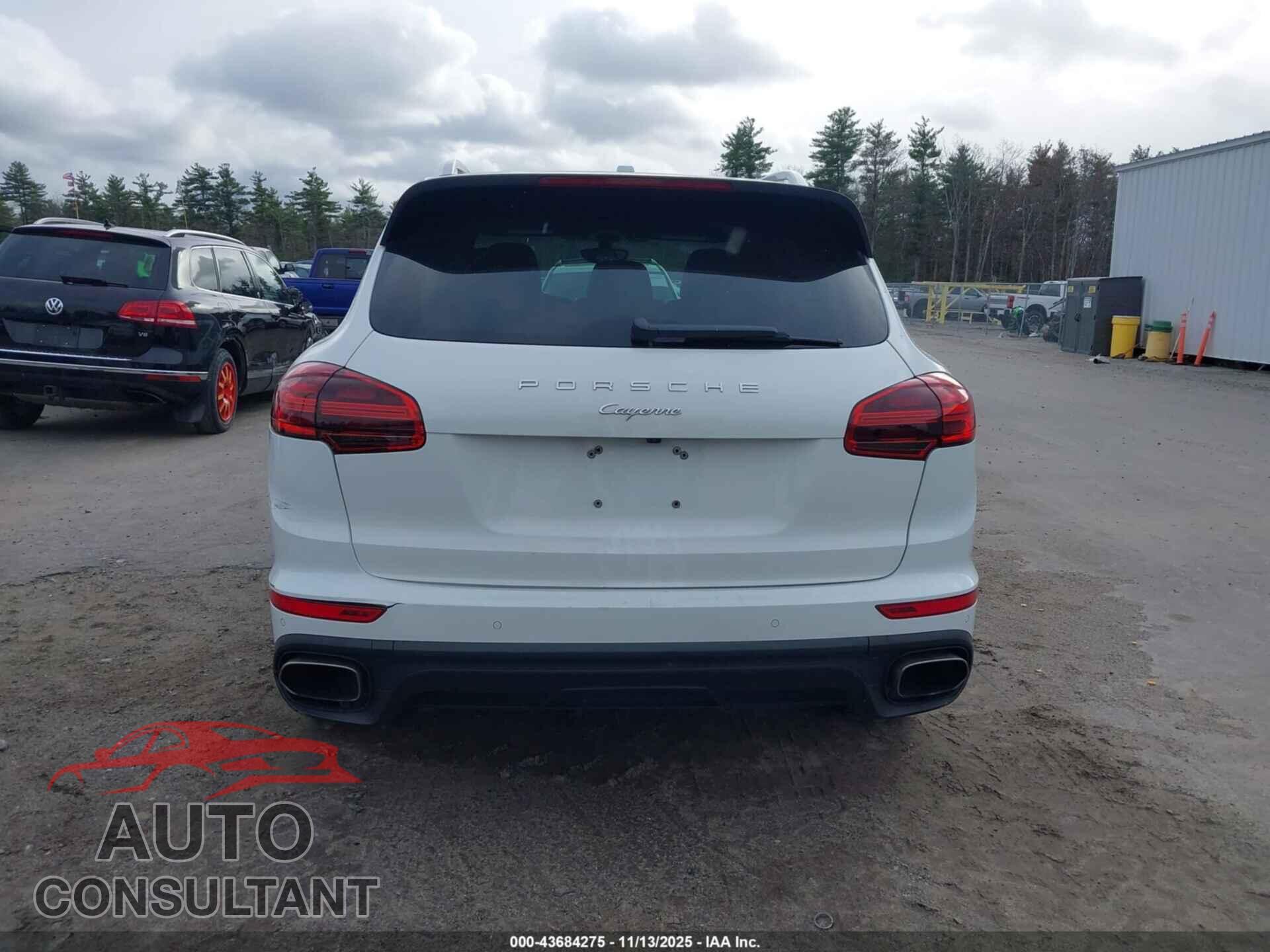 PORSCHE CAYENNE 2016 - WP1AA2A2XGKA14739