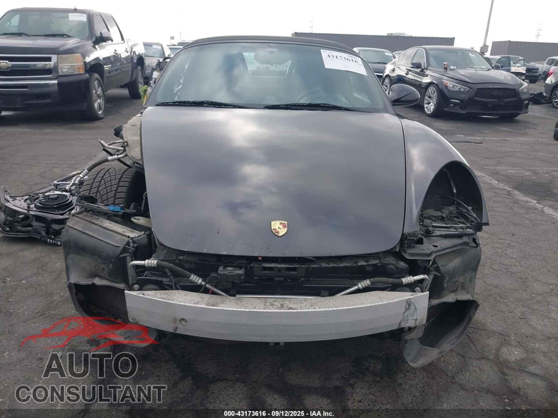 PORSCHE BOXSTER 2011 - WP0CA2A84BS710620