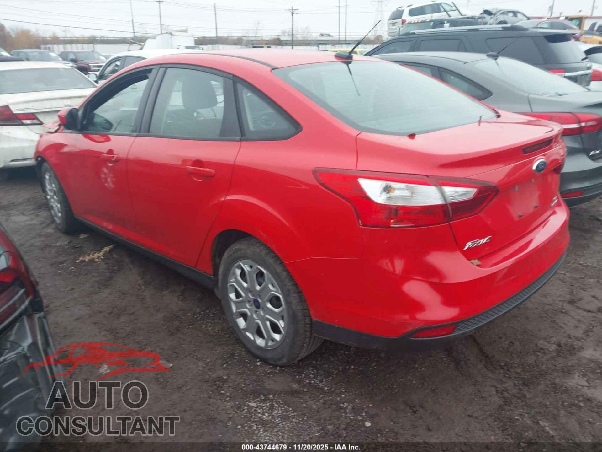 FORD FOCUS 2012 - 1FAHP3F25CL381605