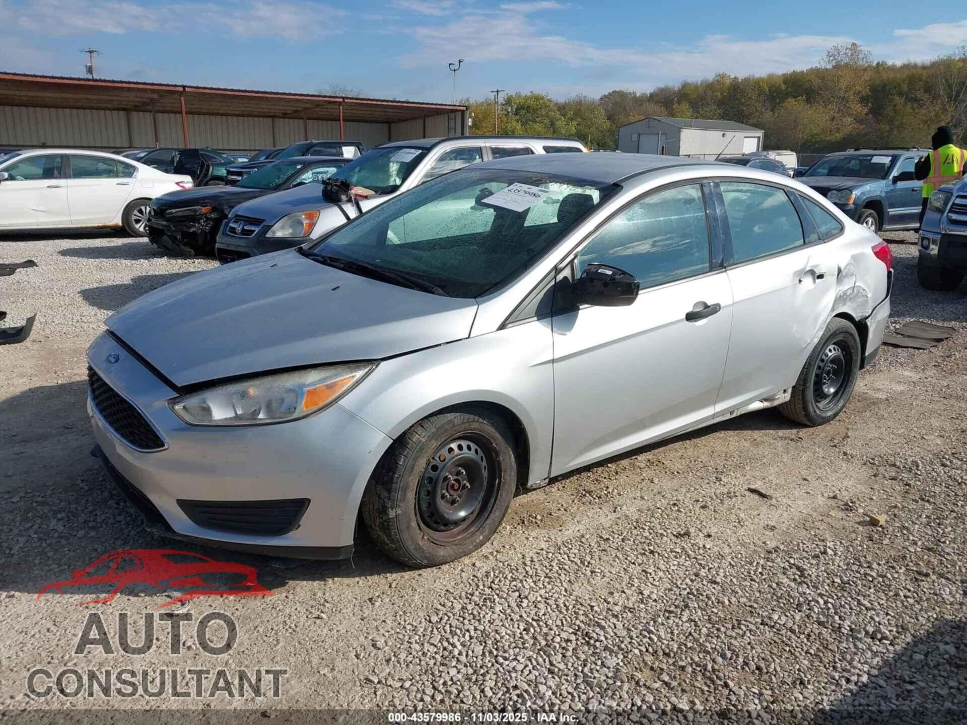 FORD FOCUS 2017 - 1FADP3E21HL337883