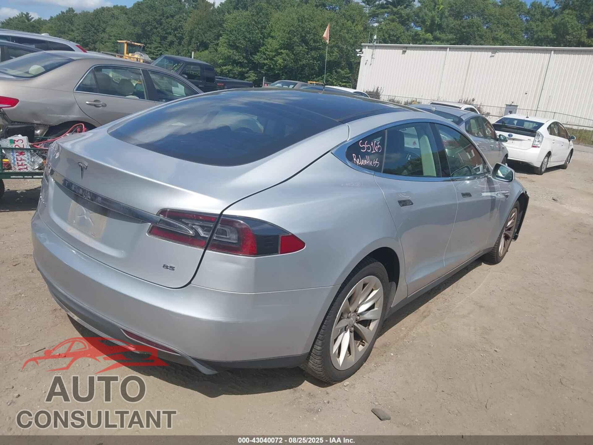 TESLA MODEL S 2013 - 5YJSA1CN3DFP14165