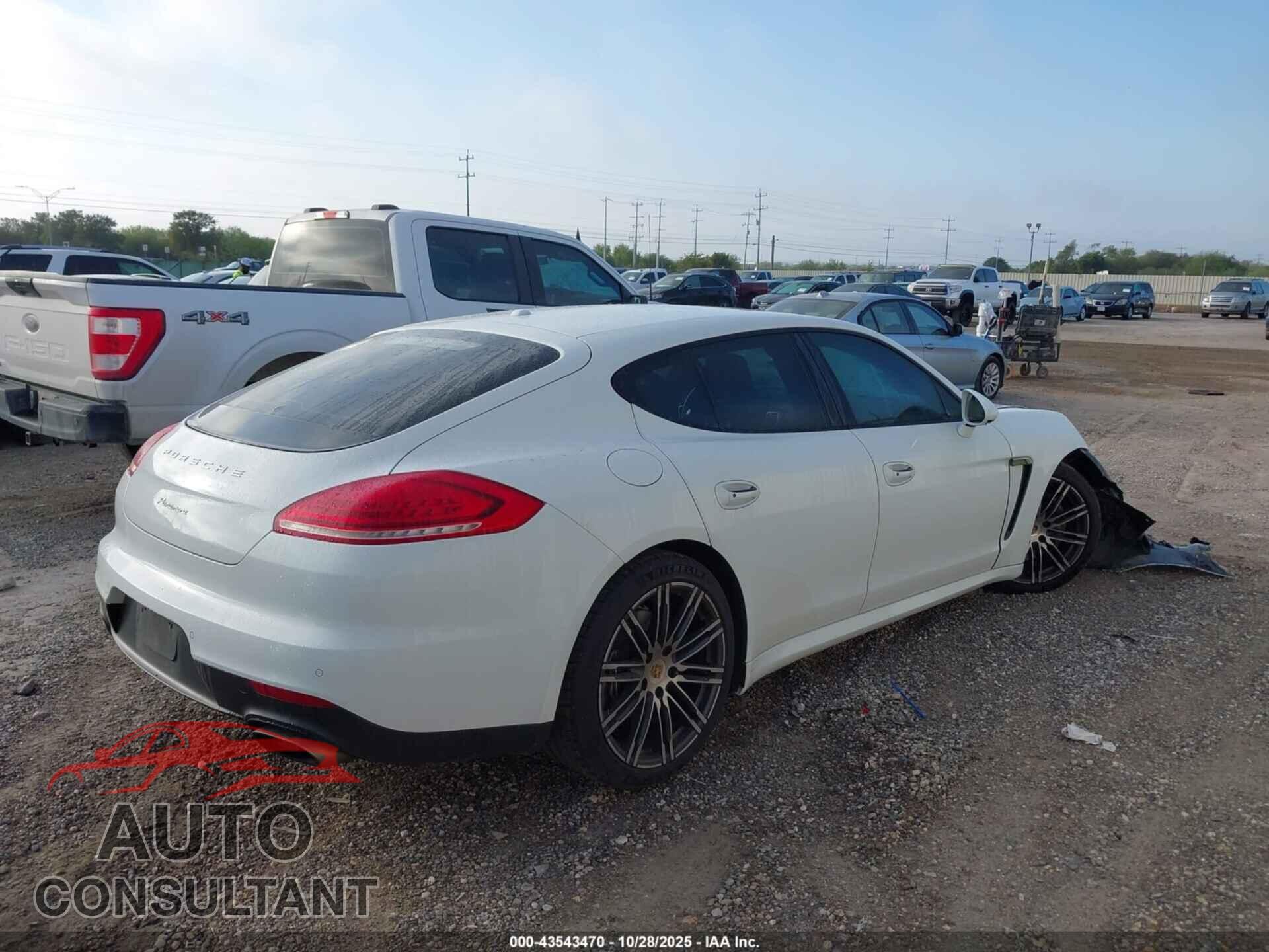 PORSCHE PANAMERA 2016 - WP0AA2A70GL007824