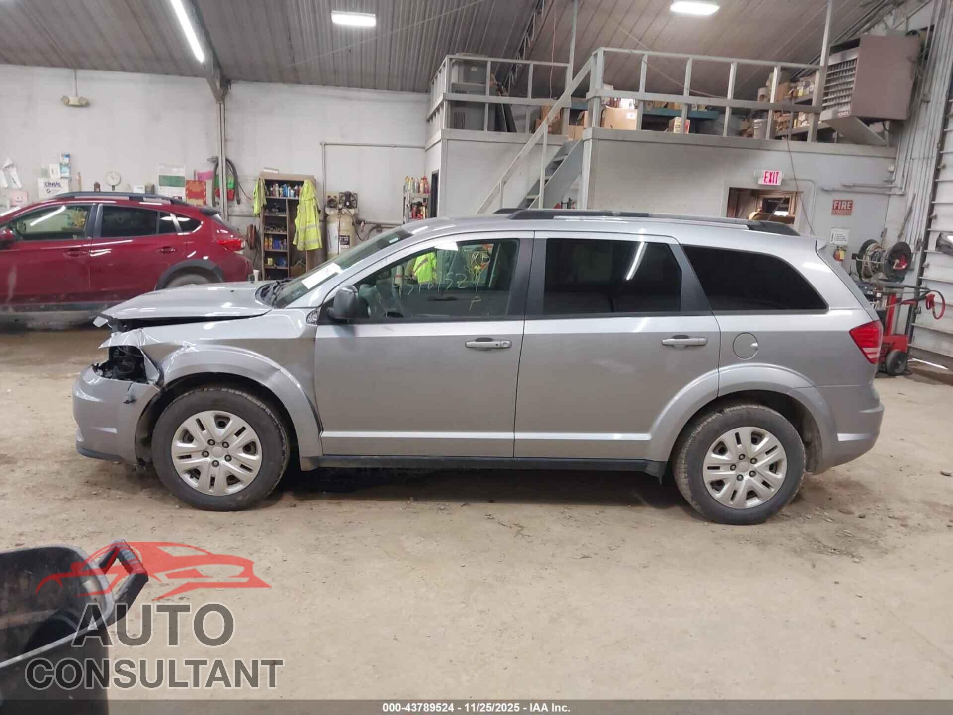 DODGE JOURNEY 2017 - 3C4PDCAB9HT677776