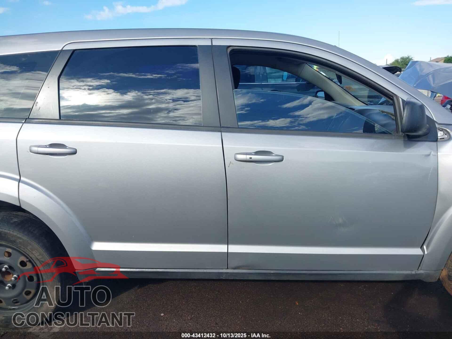 DODGE JOURNEY 2015 - 3C4PDCAB5FT720393