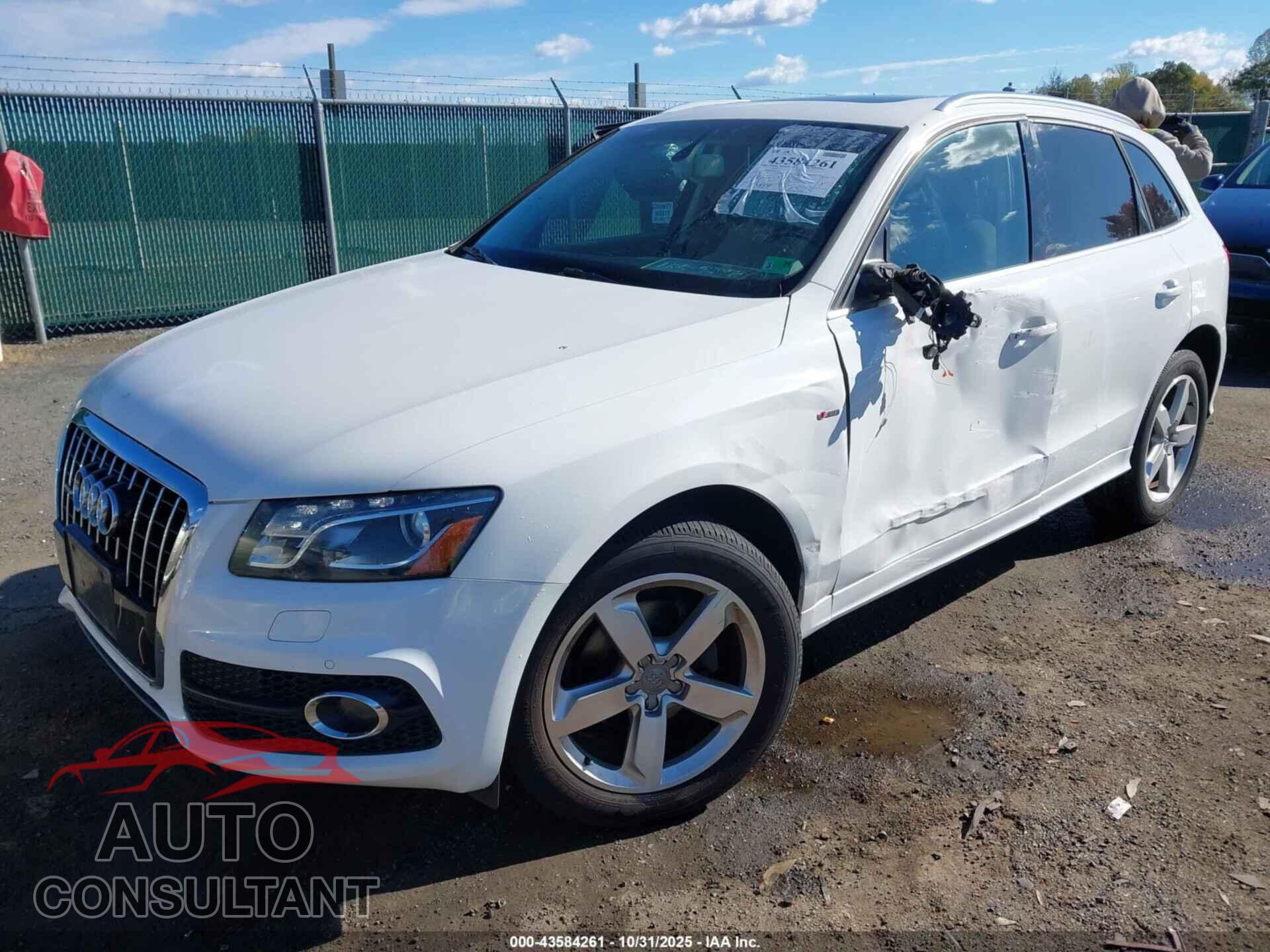 AUDI Q5 2012 - WA1DKAFP7CA074434