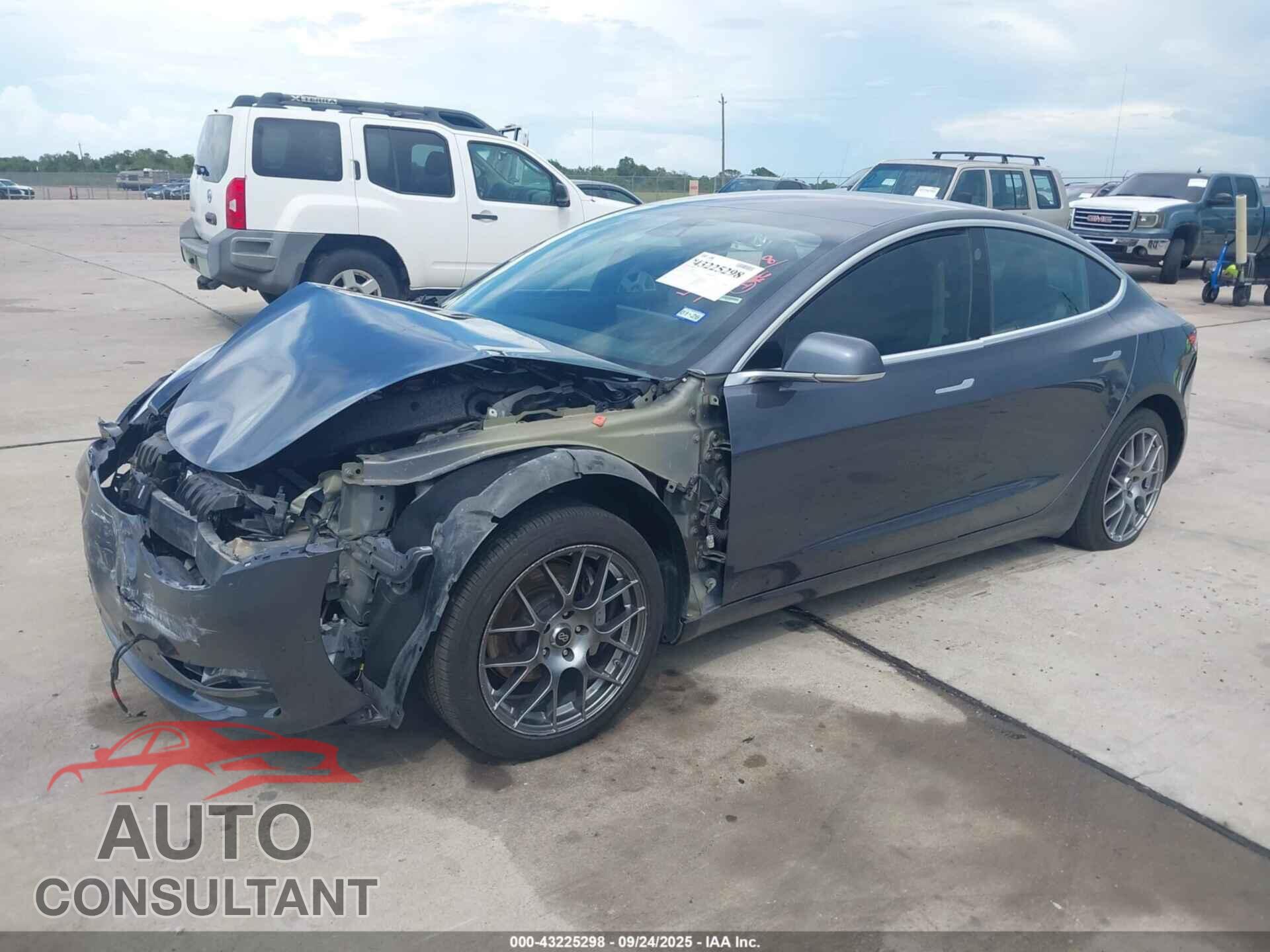 TESLA MODEL 3 2018 - 5YJ3E1EA9JF046497