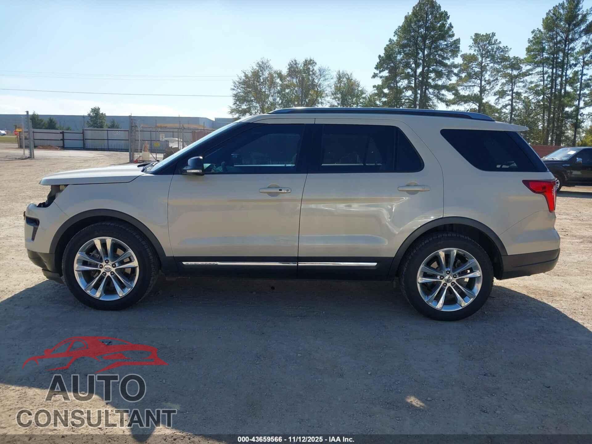 FORD EXPLORER 2018 - 1FM5K7D88JGB30606