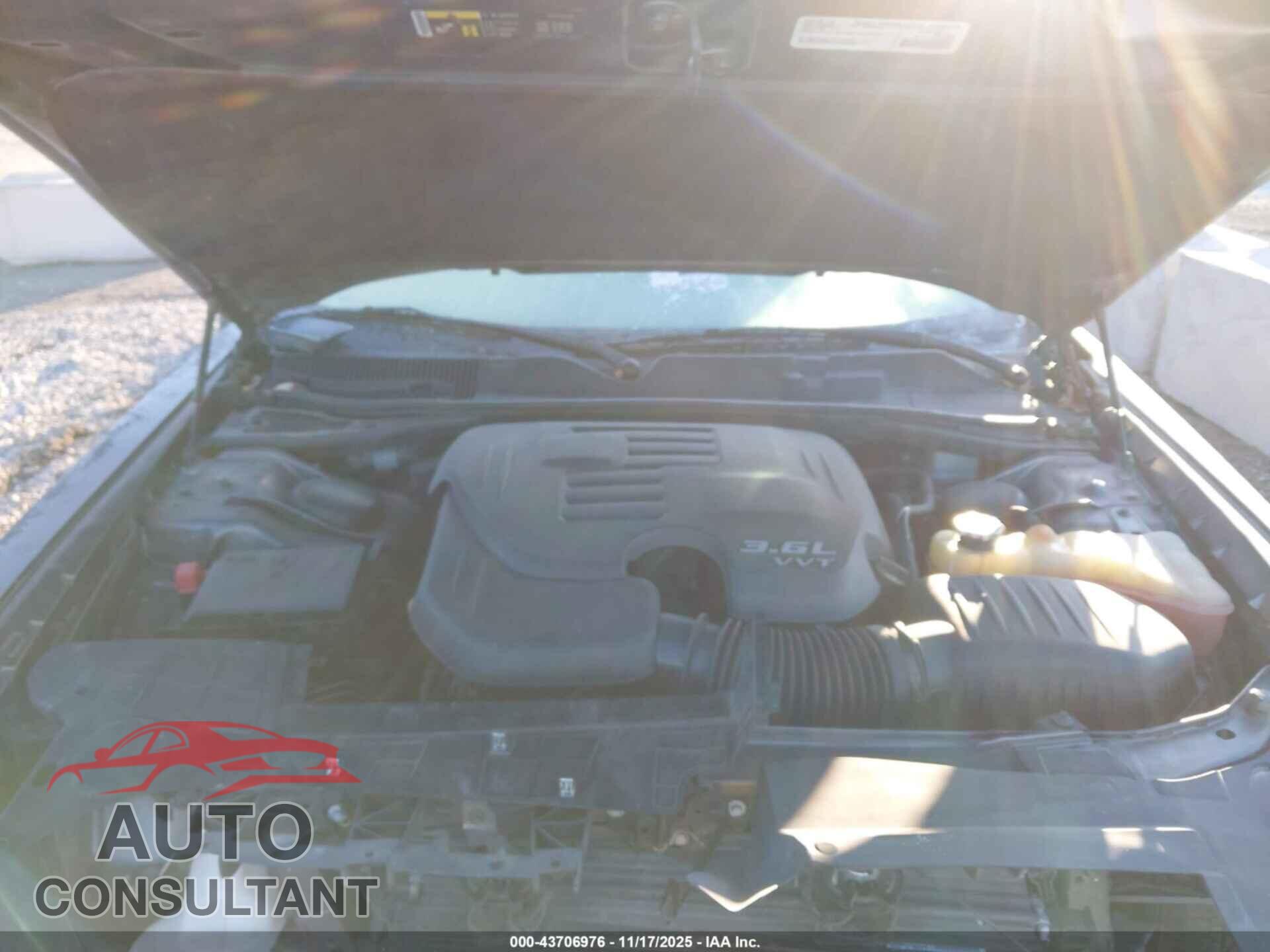 DODGE CHALLENGER 2018 - 2C3CDZAG3JH123617