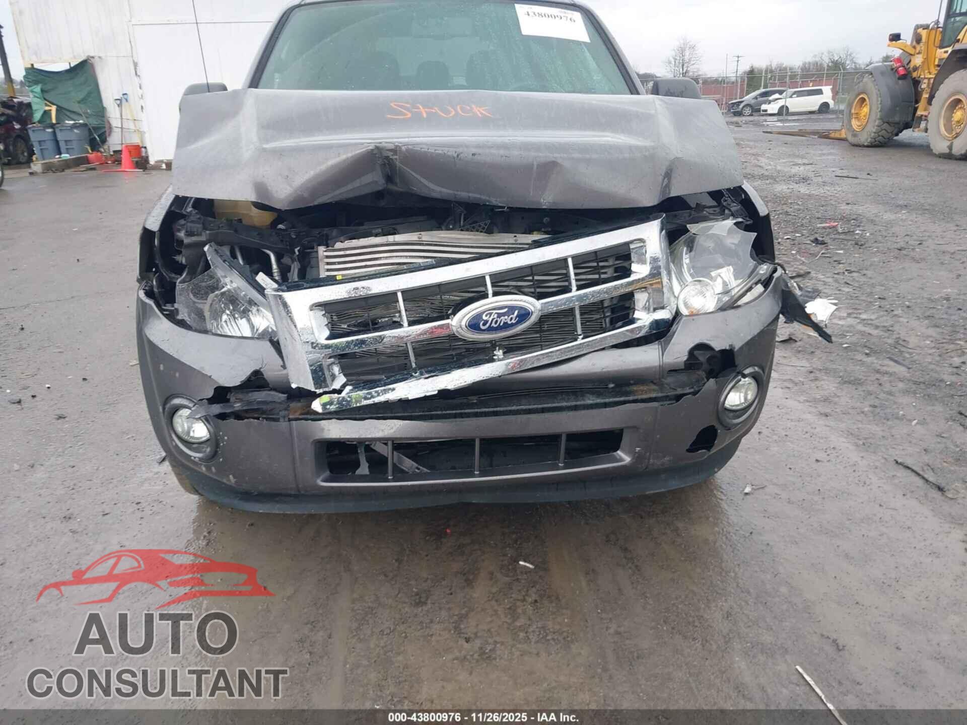 FORD ESCAPE 2011 - 1FMCU9D72BKA31041