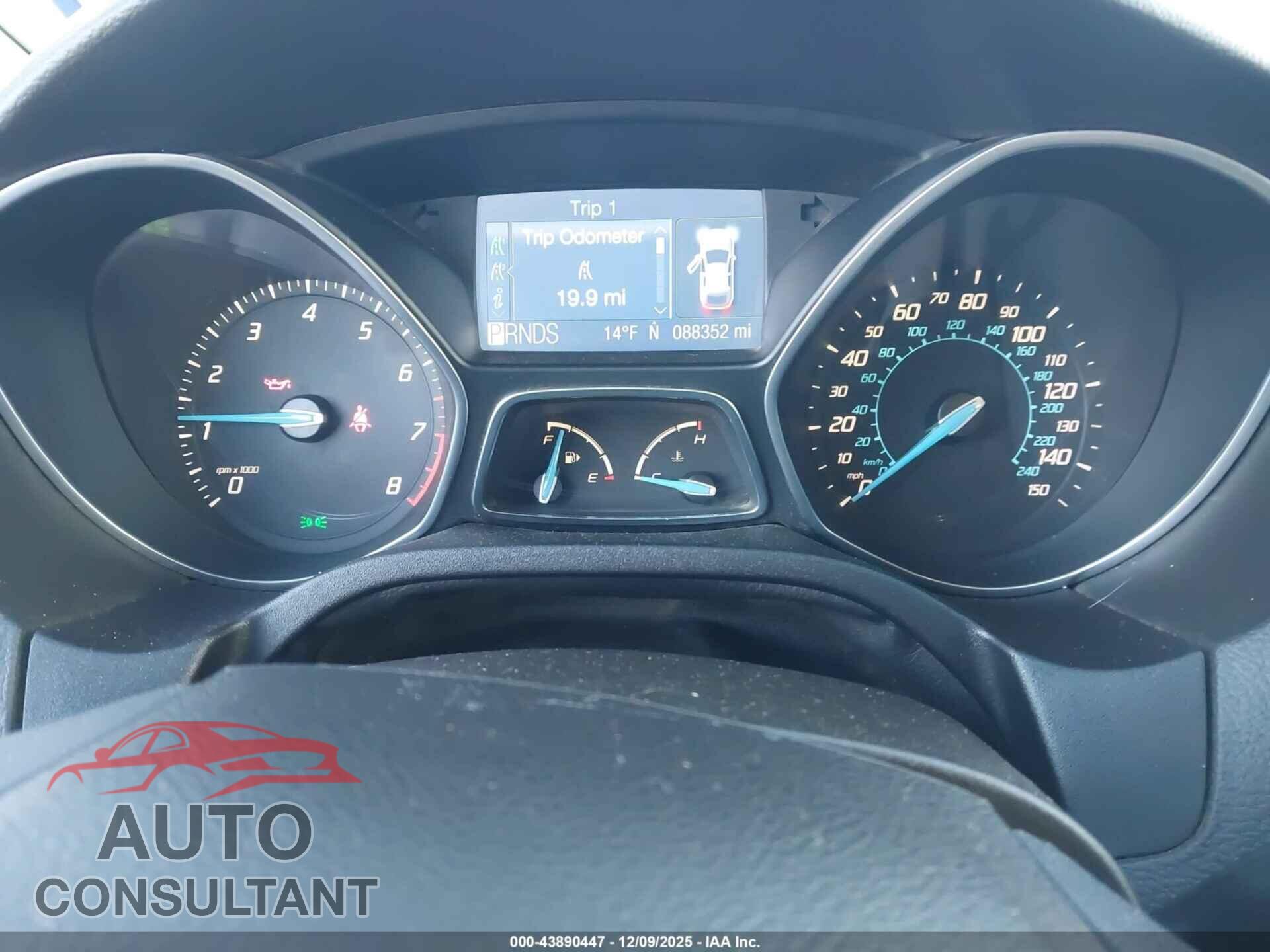 FORD FOCUS 2012 - 1FAHP3M28CL358502