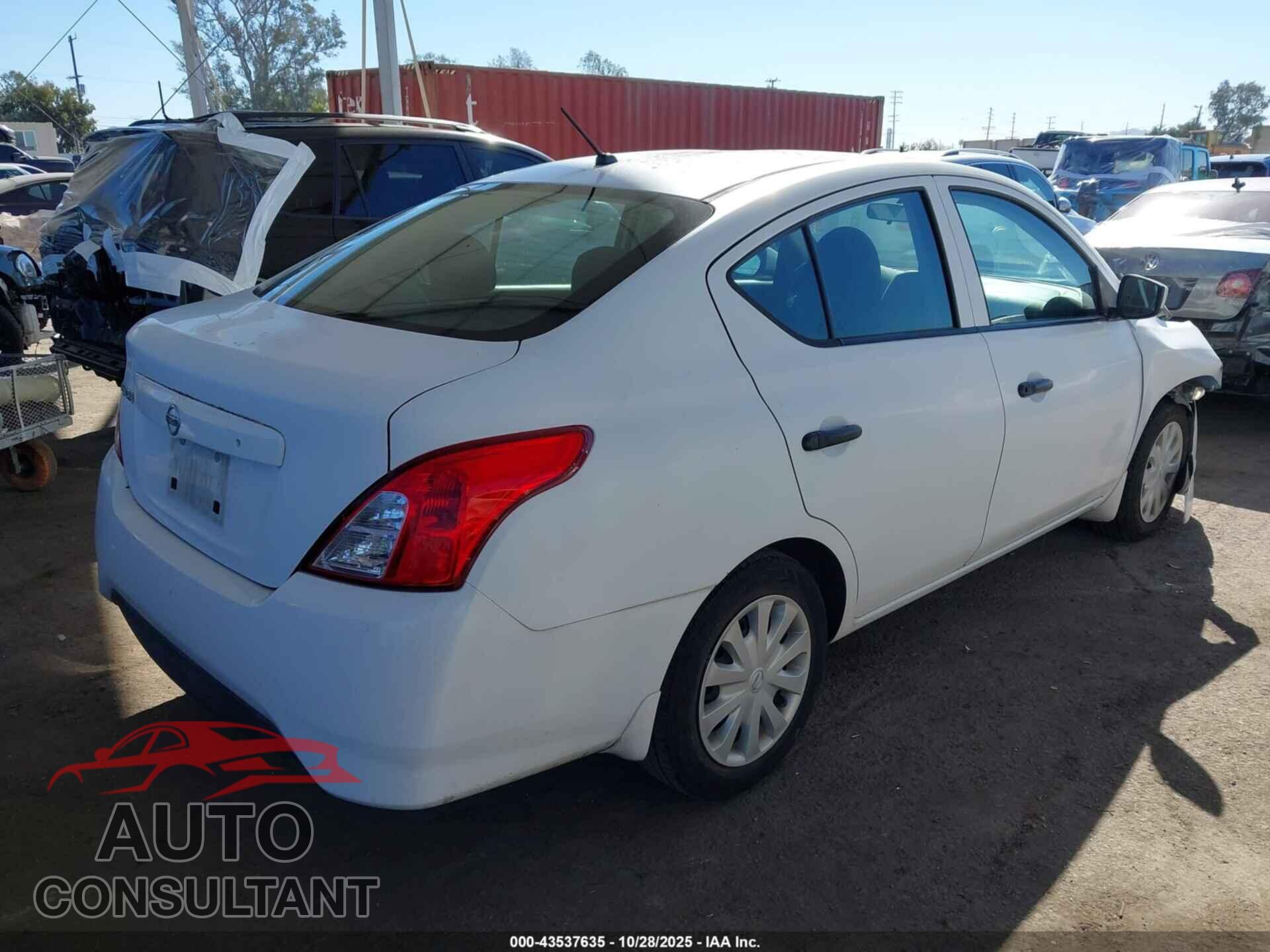 NISSAN VERSA 2017 - 3N1CN7AP3HL833070