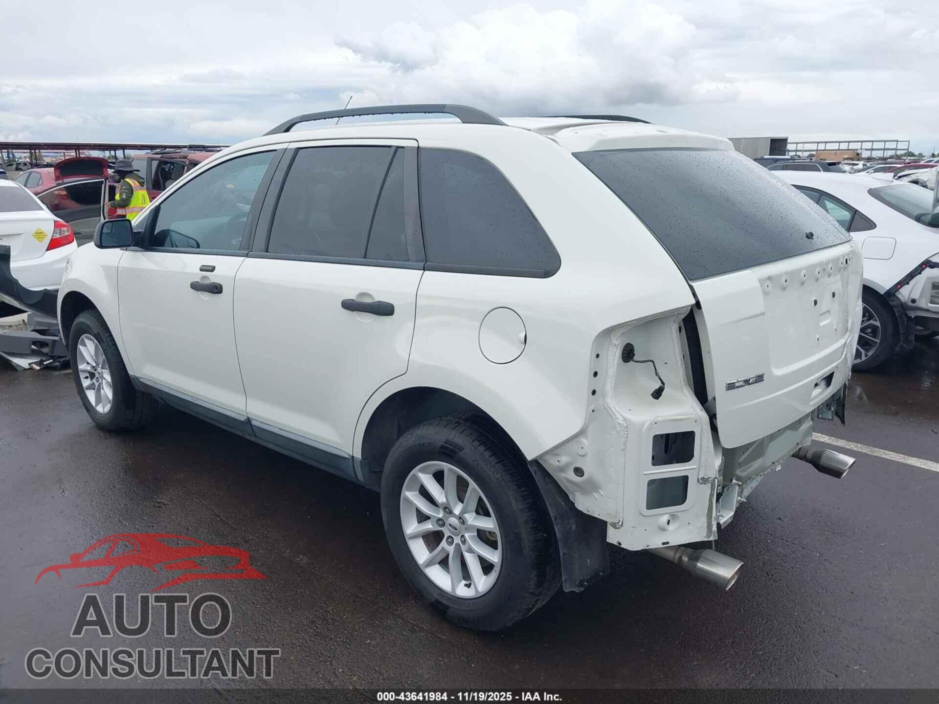 FORD EDGE 2013 - 2FMDK3GC3DBC30323