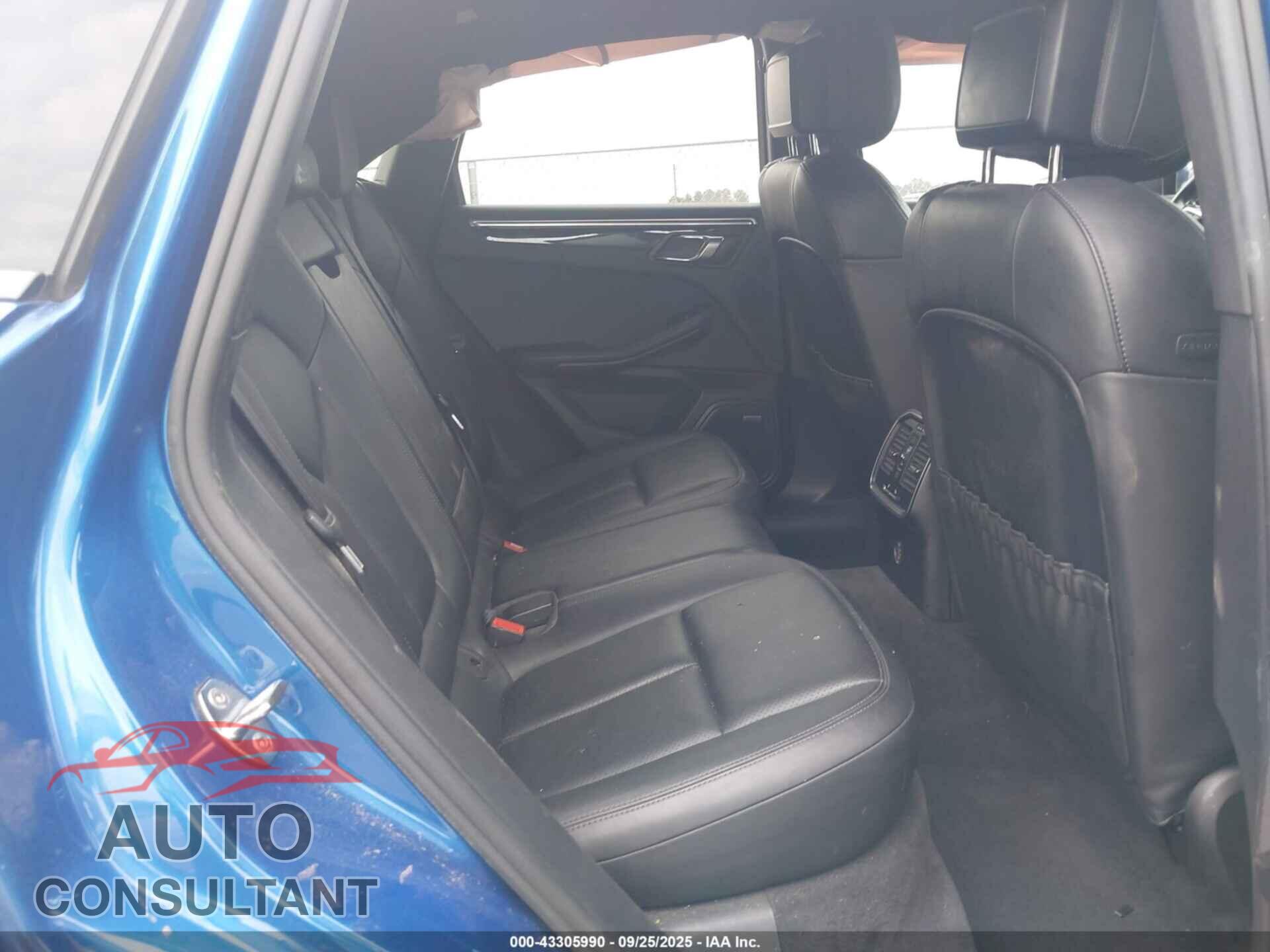 PORSCHE MACAN 2017 - WP1AA2A55HLB02216