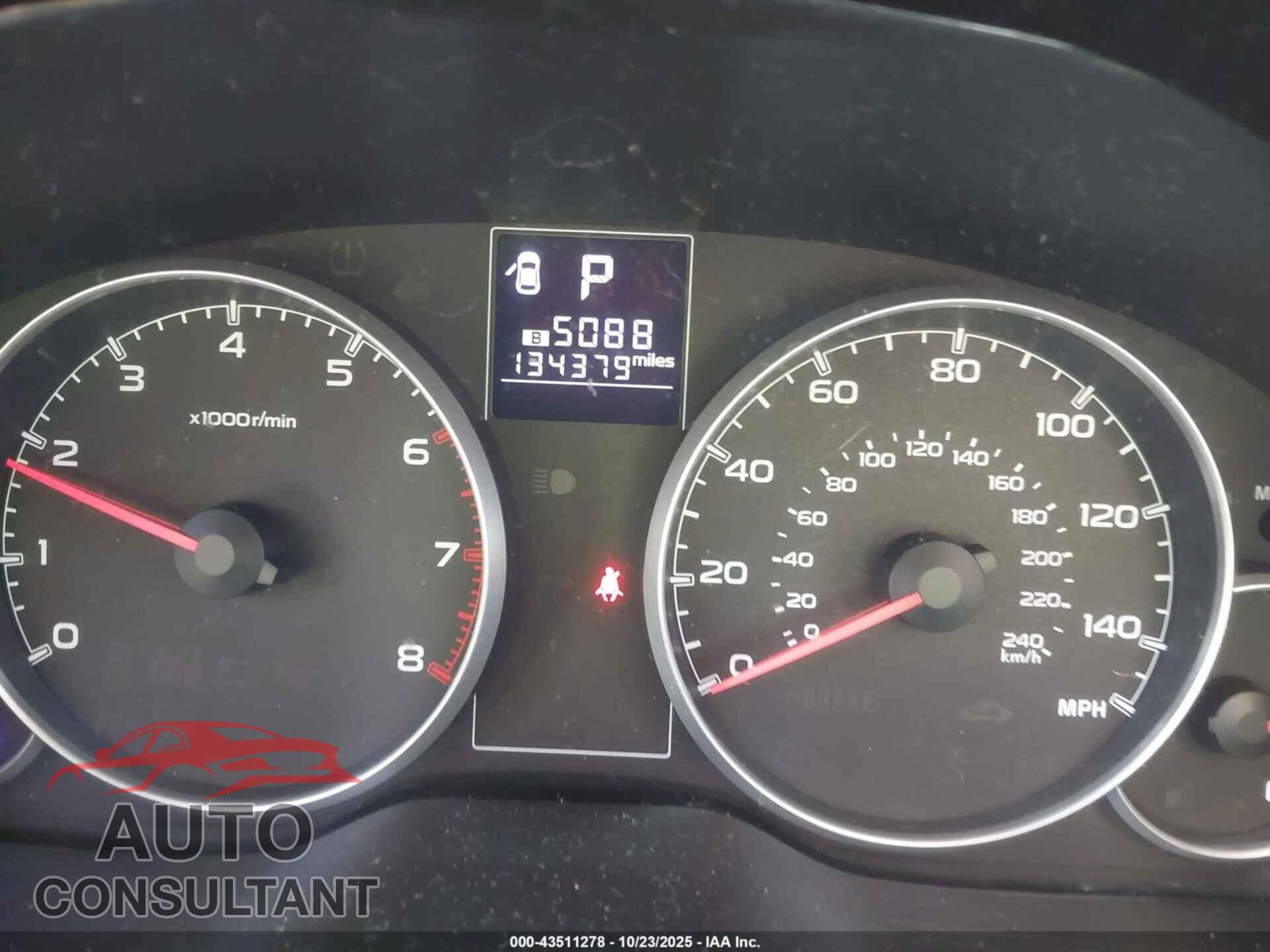 SUBARU OUTBACK 2013 - 4S4BRBGC8D3225728