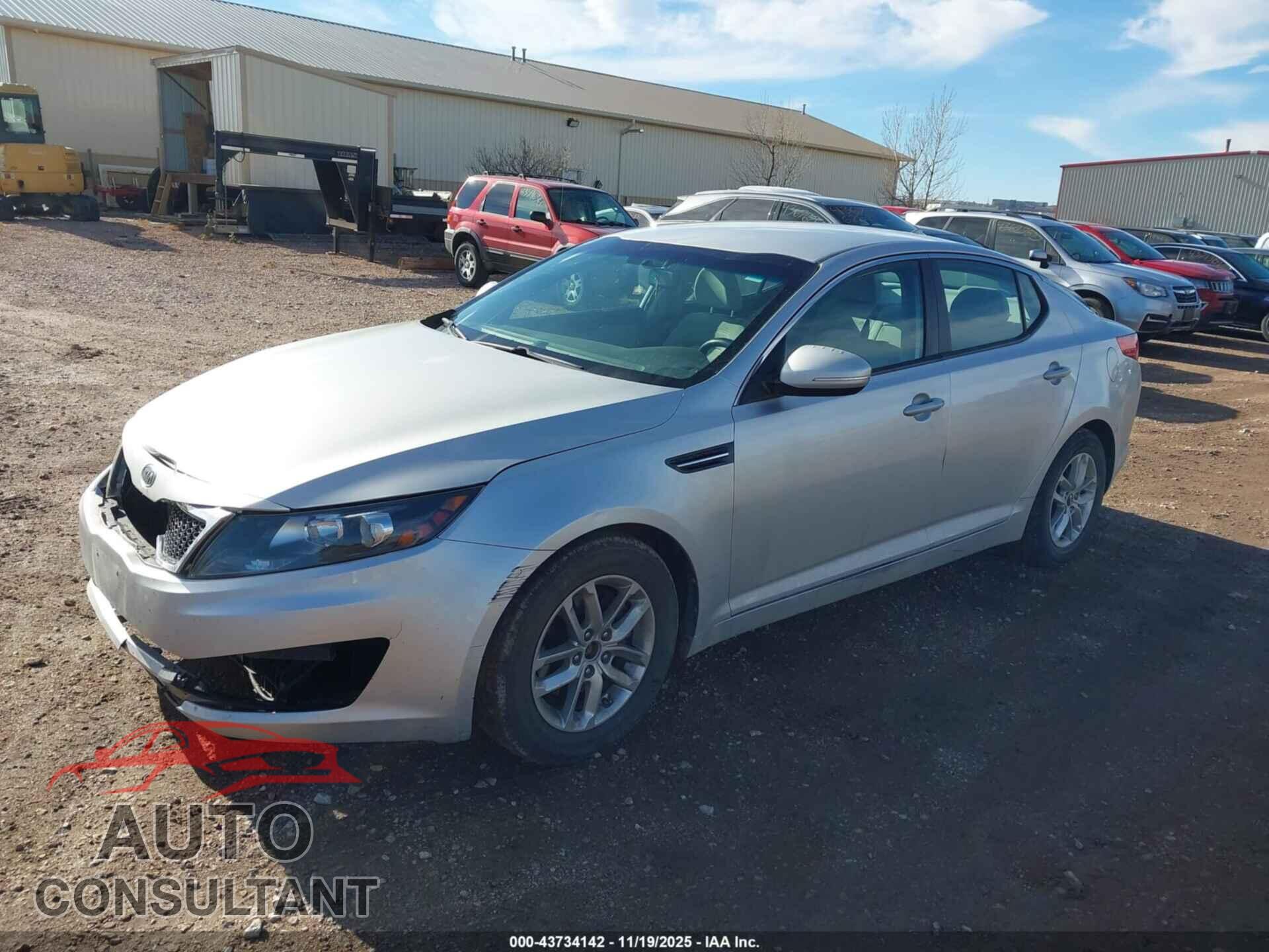 KIA OPTIMA 2011 - KNAGM4A78B5145845