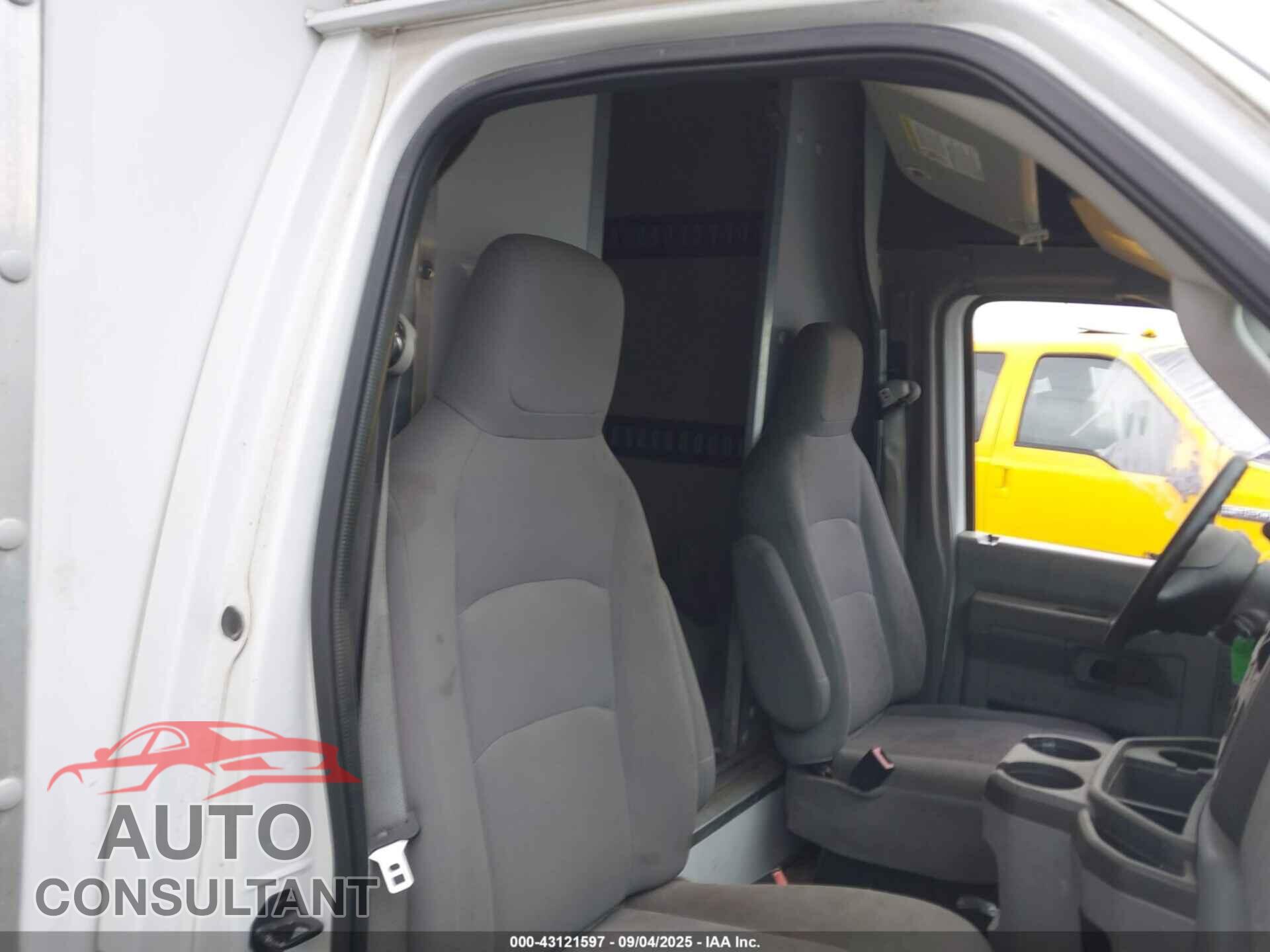 FORD E-350 CUTAWAY 2012 - 1FDSE3FL3CDB31025