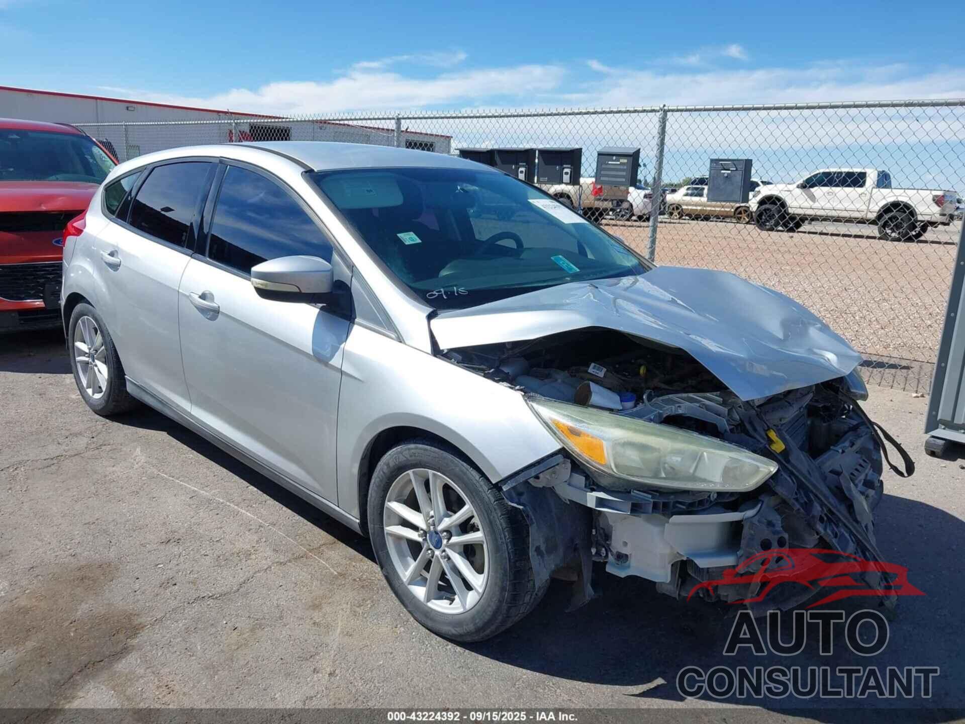 FORD FOCUS 2016 - 1FADP3K23GL363985