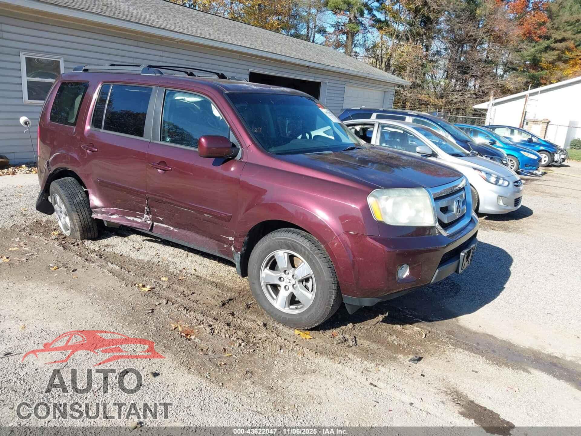 HONDA PILOT 2011 - 5FNYF4H65BB024896