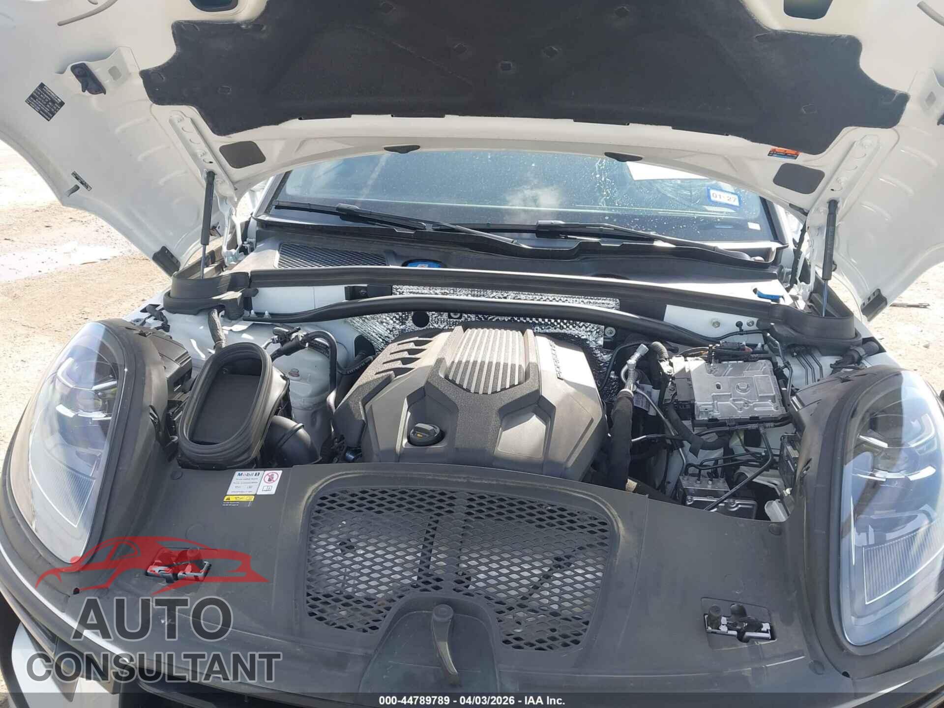 PORSCHE MACAN 2023 - WP1AA2A5XPLB17874
