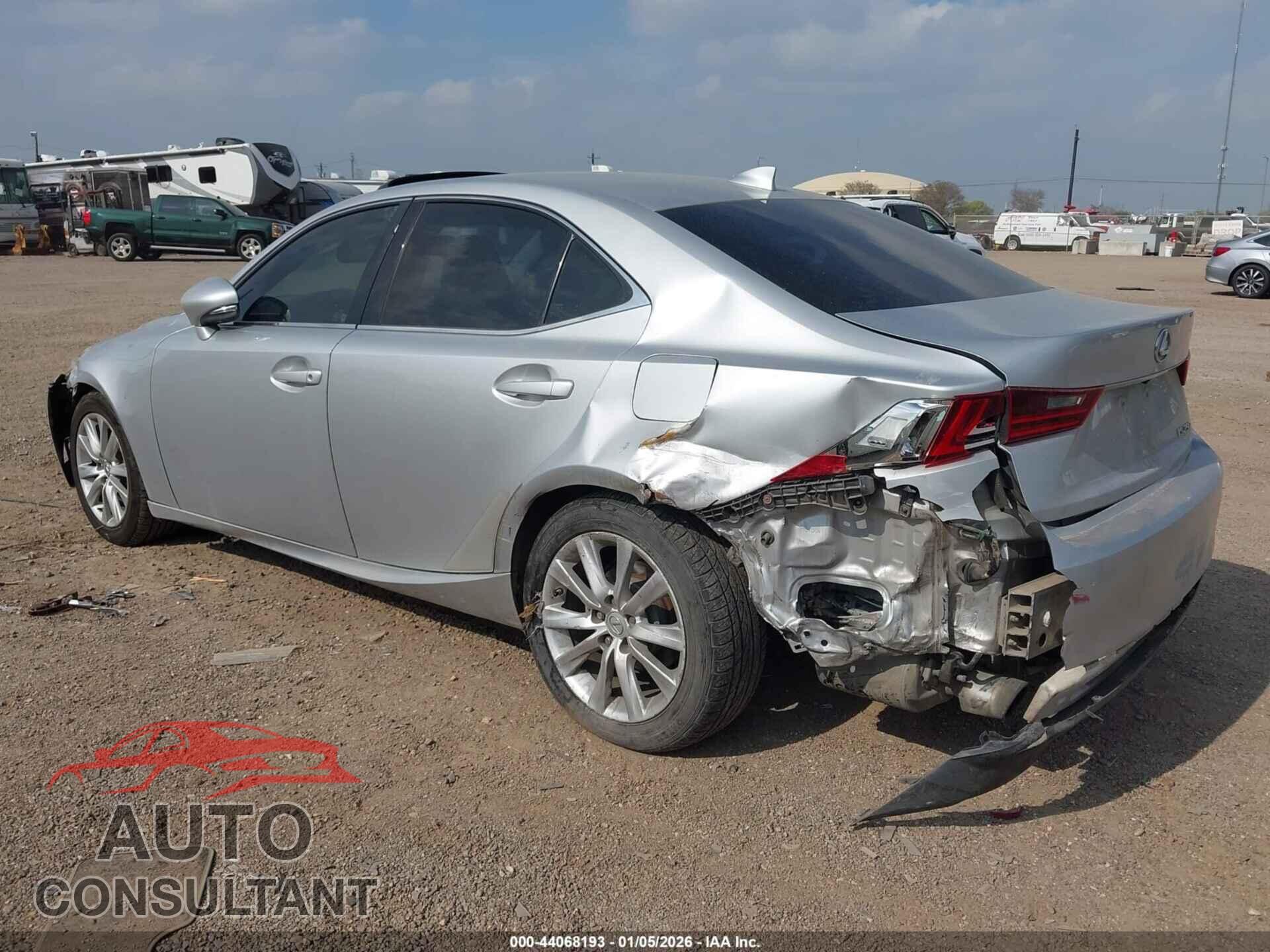LEXUS IS 250 2015 - JTHBF1D20F5063070