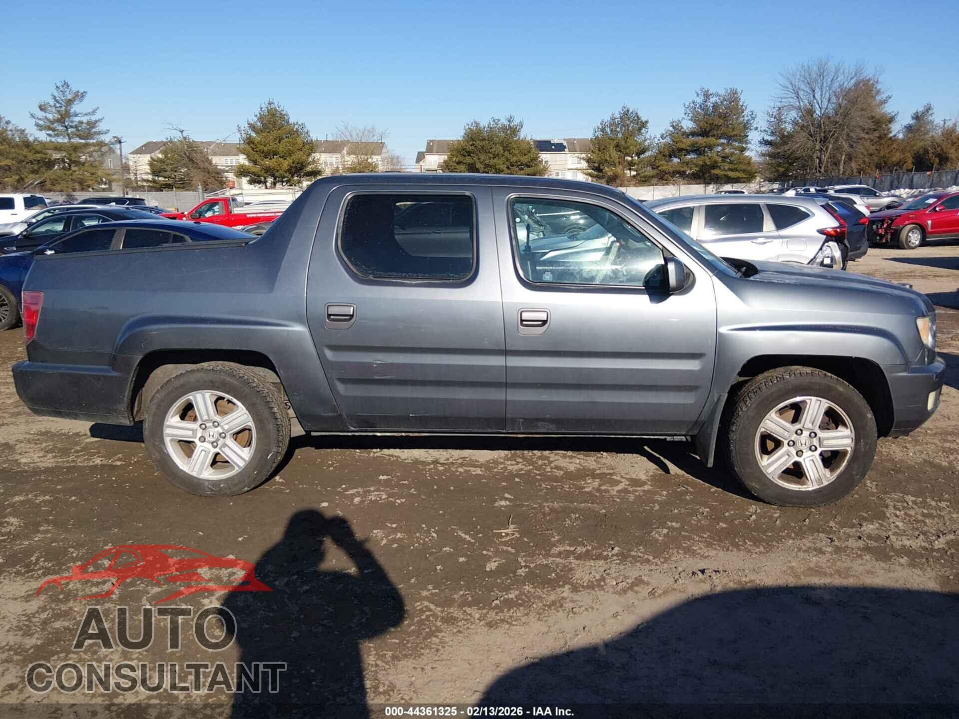 HONDA RIDGELINE 2011 - 5FPYK1F55BB004059
