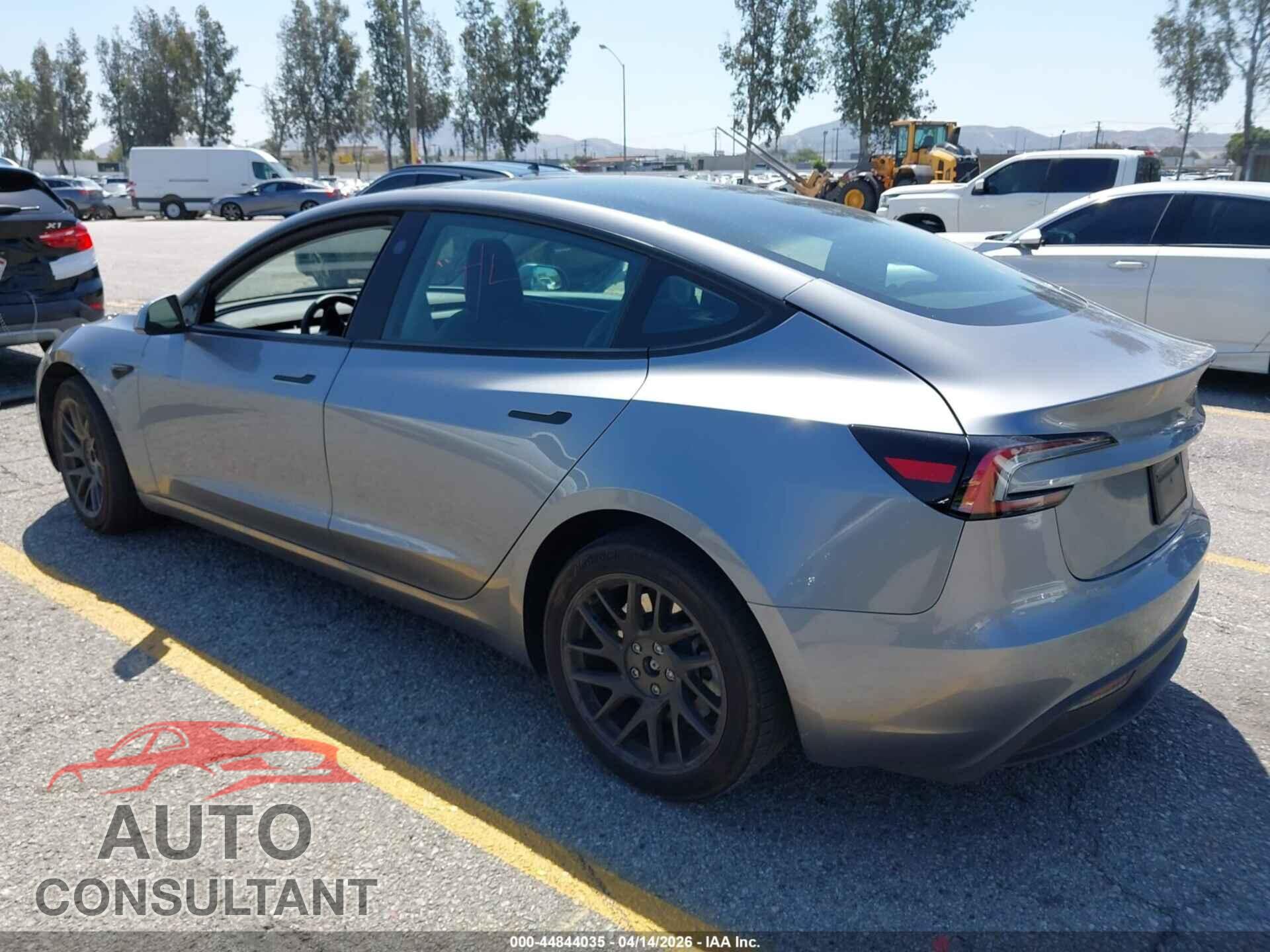 TESLA MODEL 3 2025 - 5YJ3E1EB9SF939991