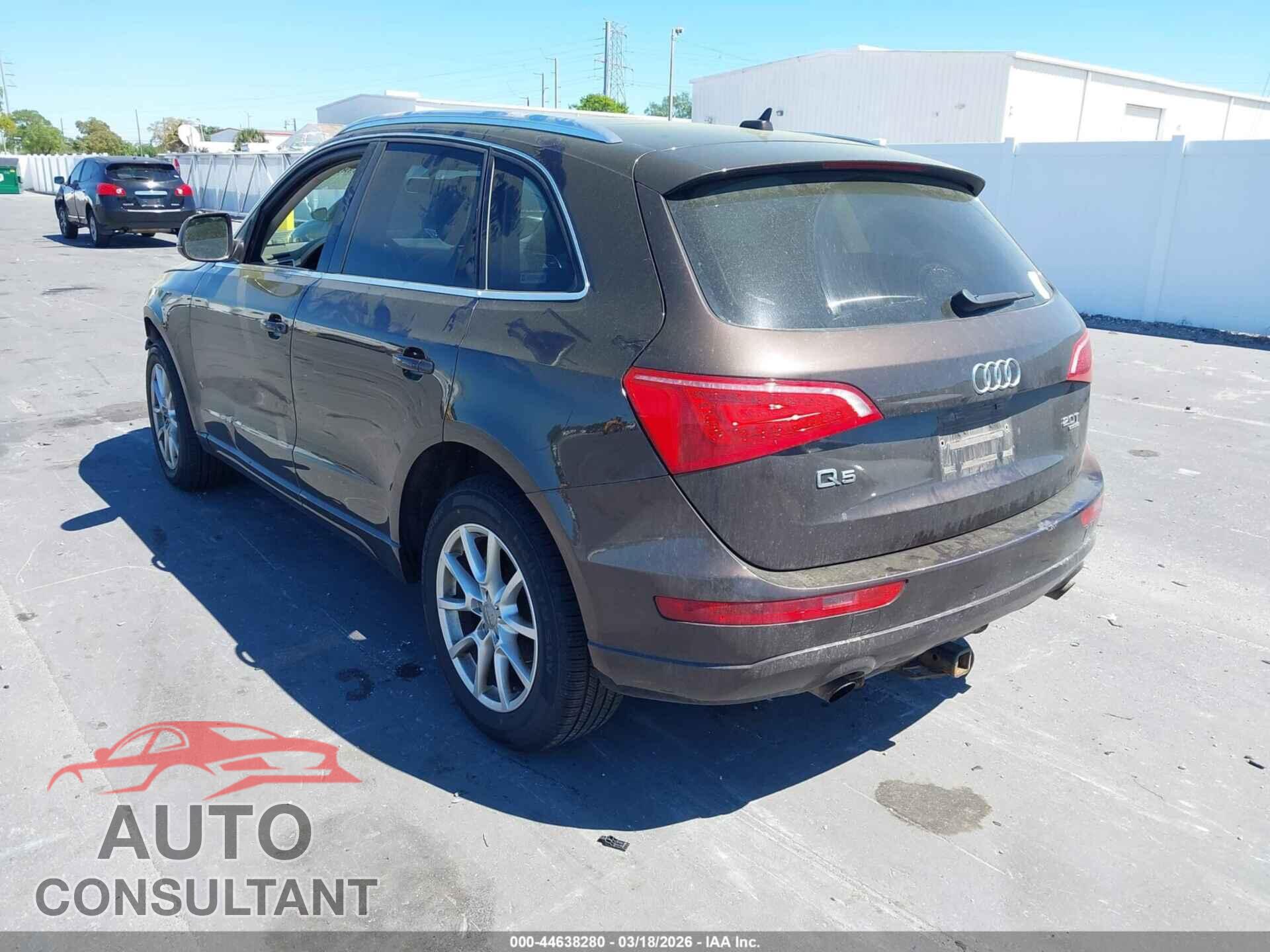 AUDI Q5 2011 - WA1CFAFP4BA030177