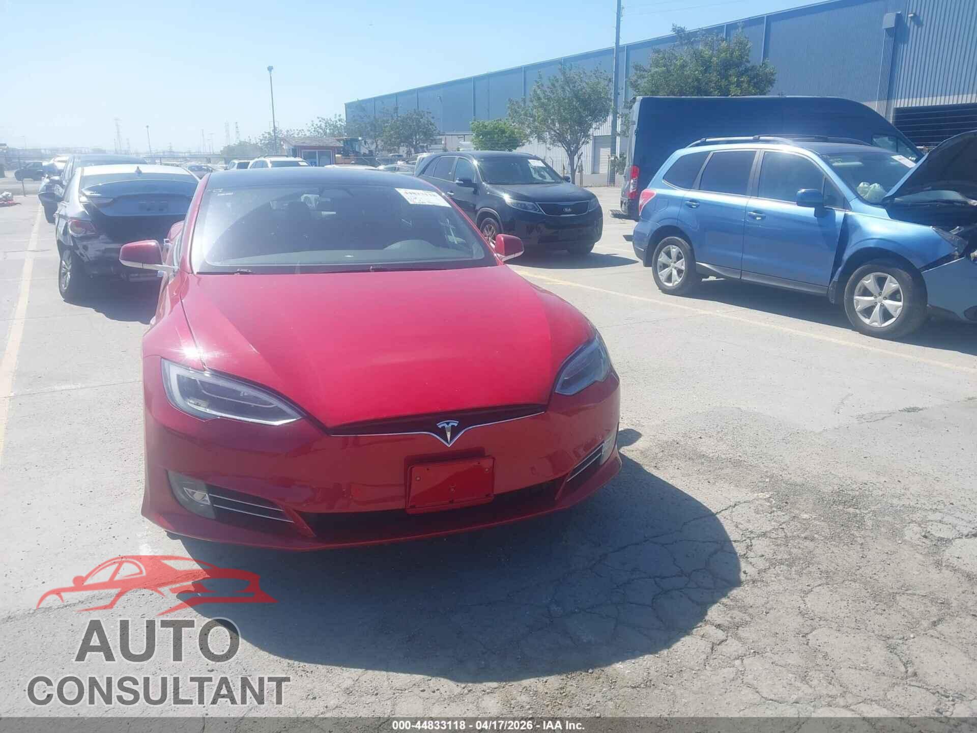 TESLA MODEL S 2018 - 5YJSA1E2XJF295505