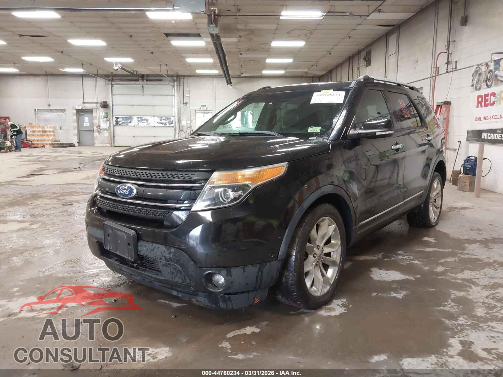 FORD EXPLORER 2011 - 1FMHK8F88BGA13352
