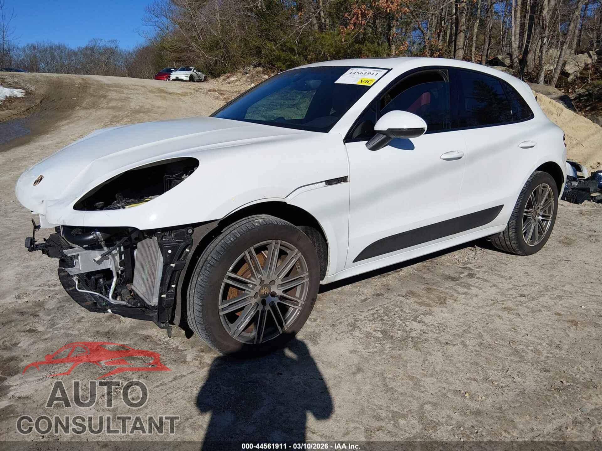 PORSCHE MACAN 2015 - WP1AB2A53FLB72534